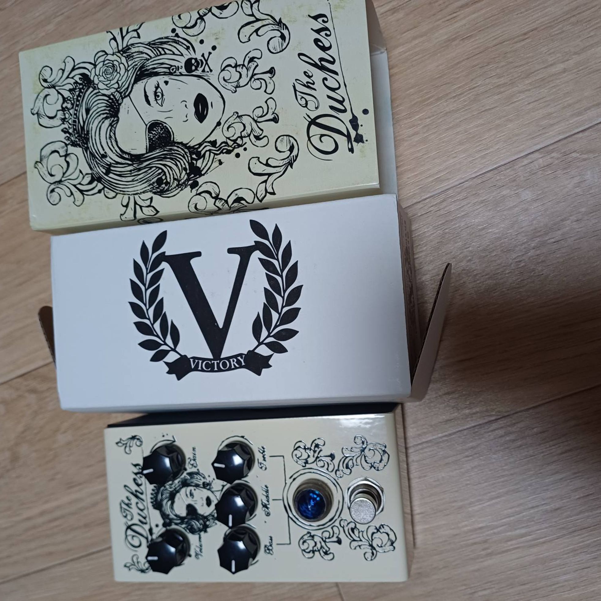 Victory Amps-V1 The Duchess-4
