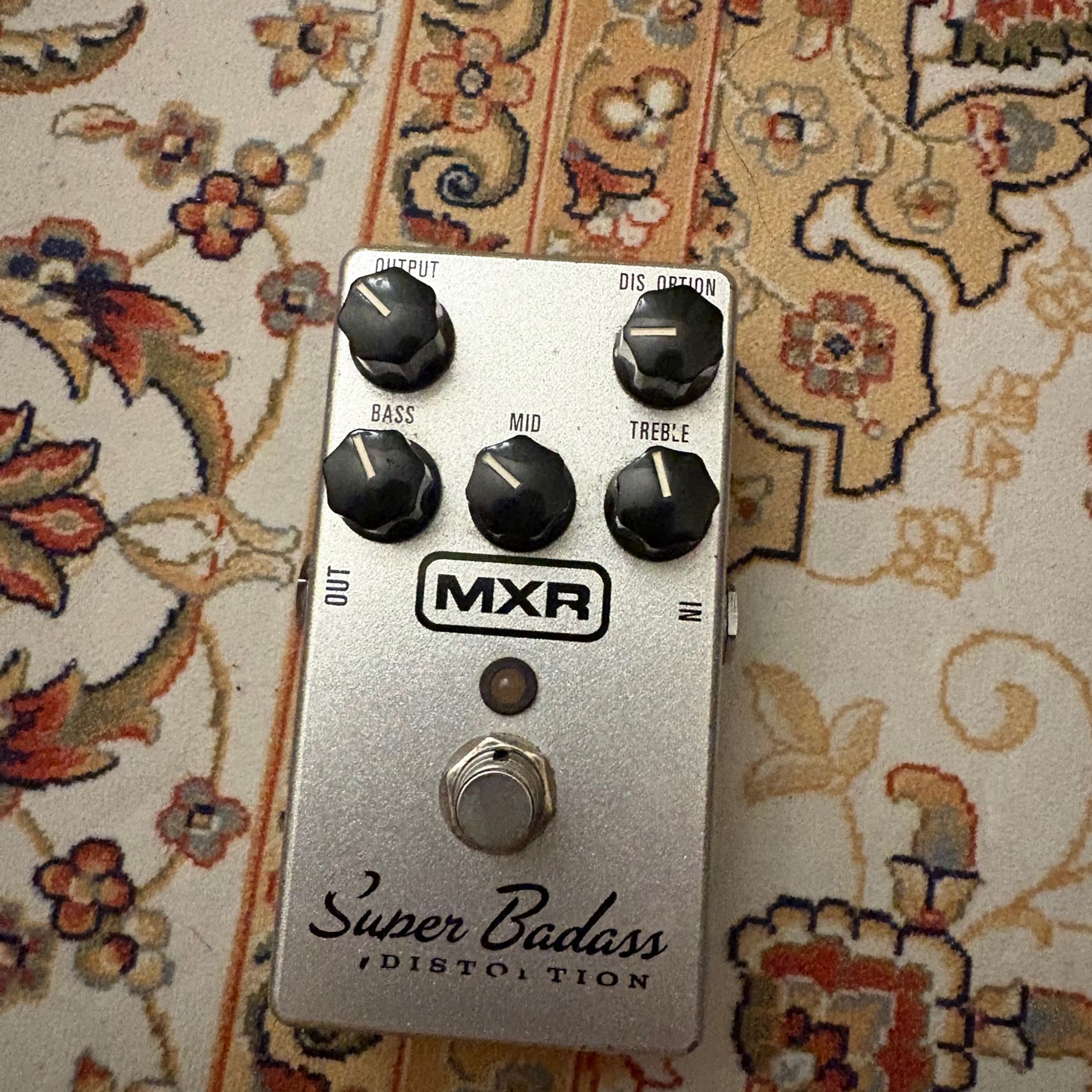 MXR-Super Badass Distortion-1