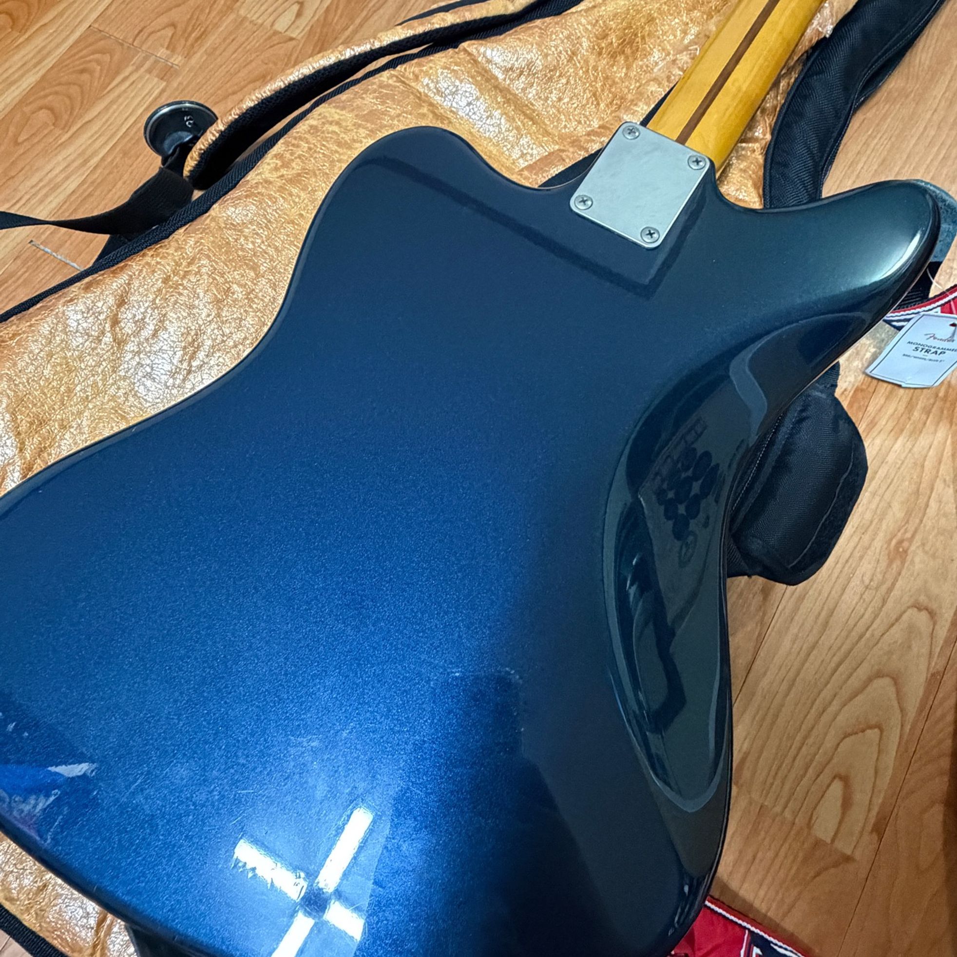 Fender-Jaguar-2