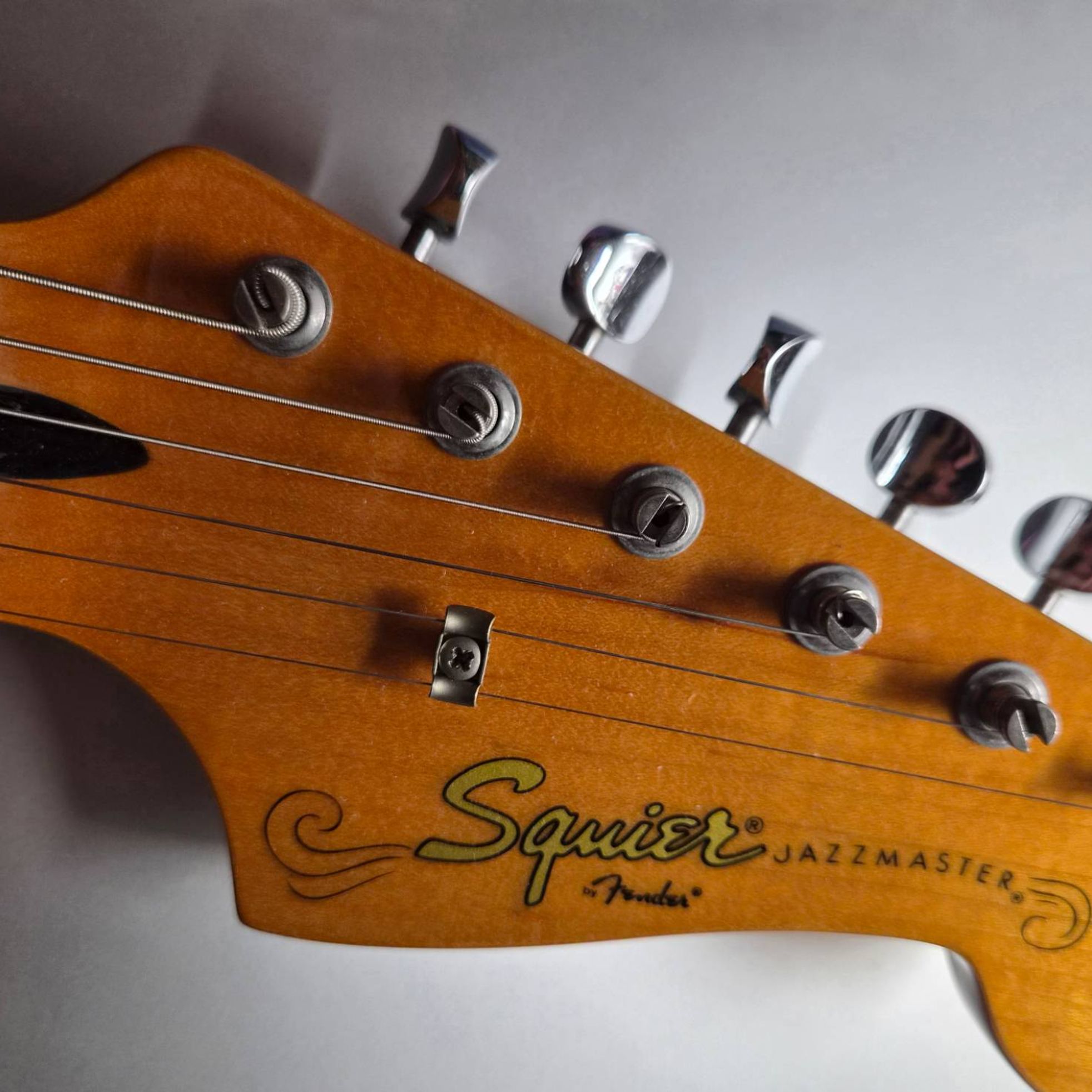 Squier-Classic Vibe Jazzmaster-2