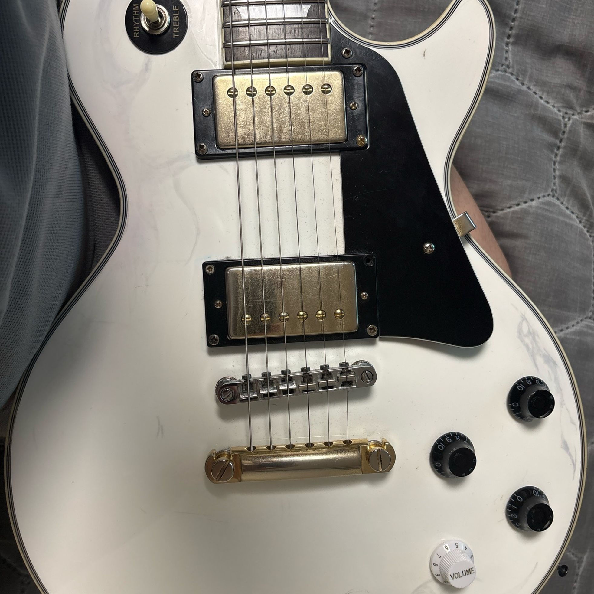 Dame--8