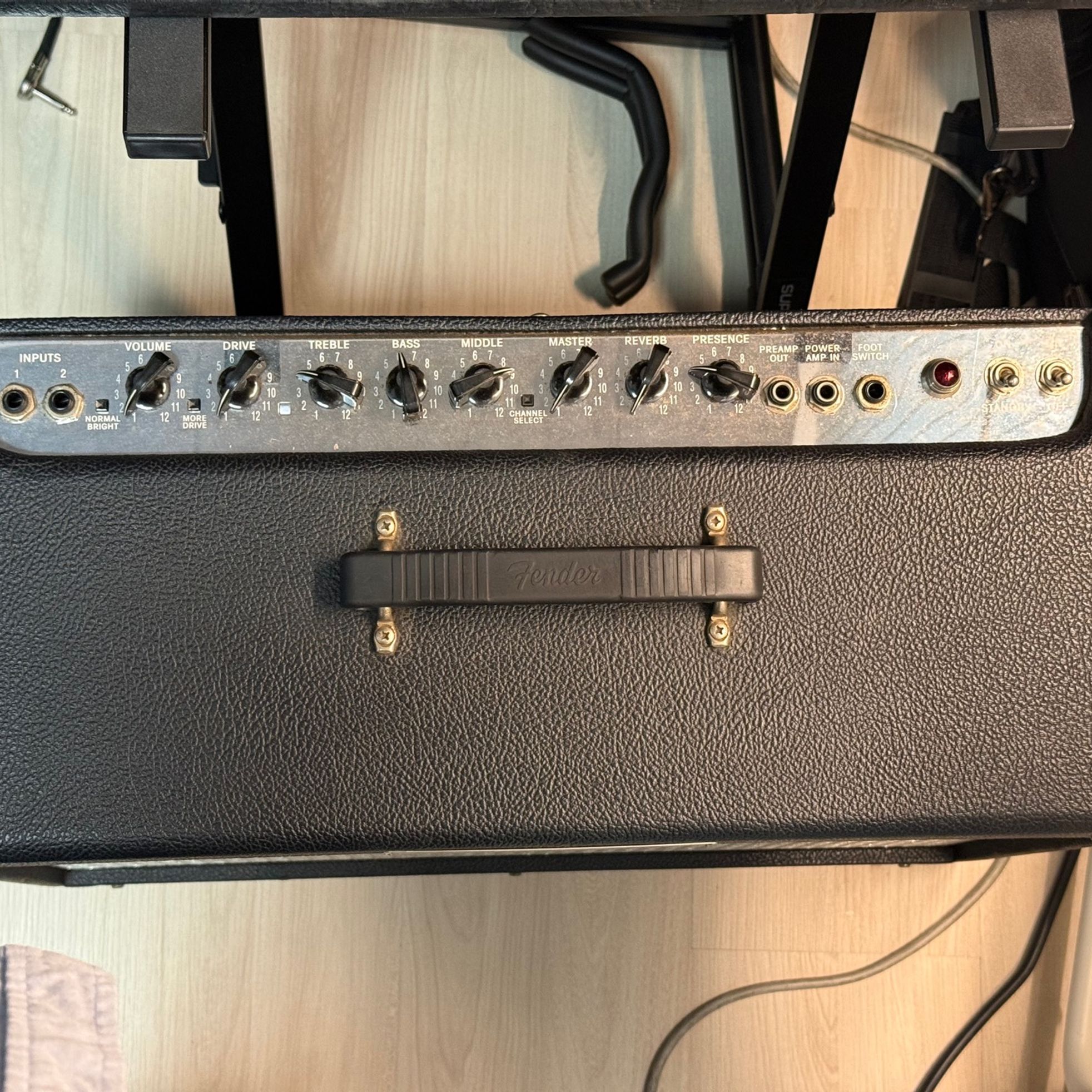 Fender-Hot Rod Deluxe-3