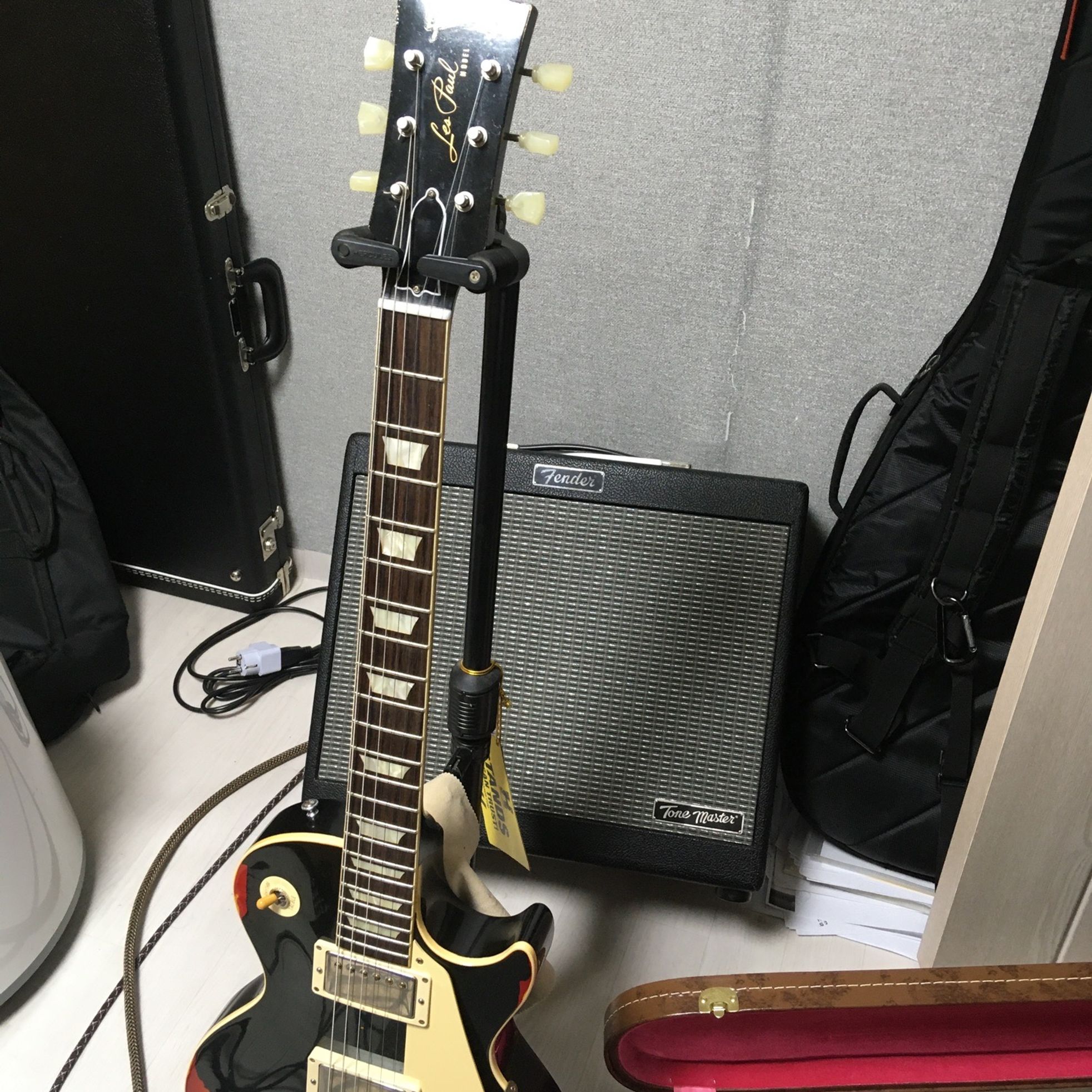 Gibson-Custom Shop Les Paul Custom-1