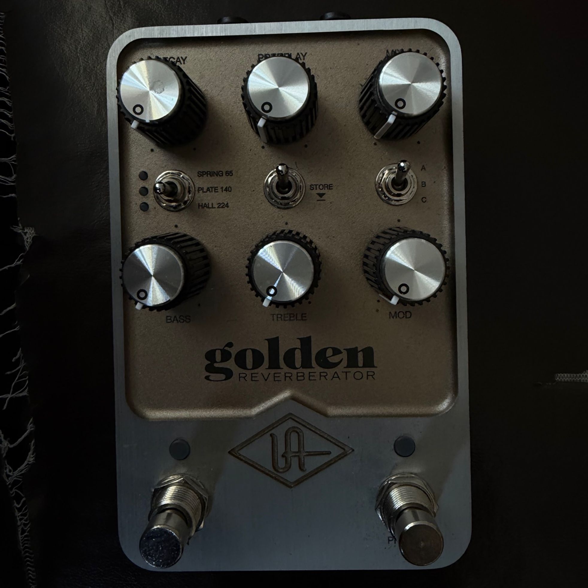 Universal Audio-Golden-1