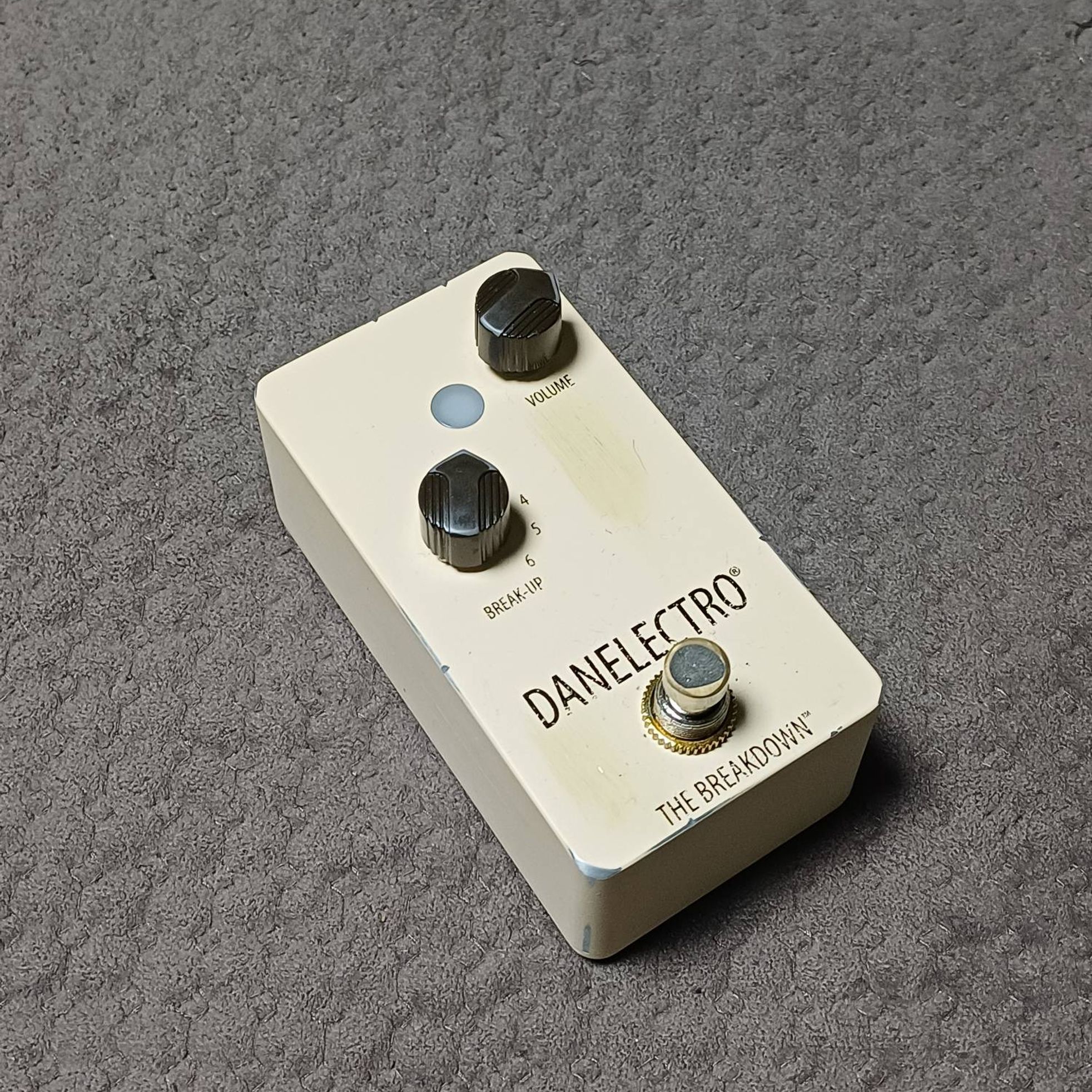 Danelectro-The Breakdown-1