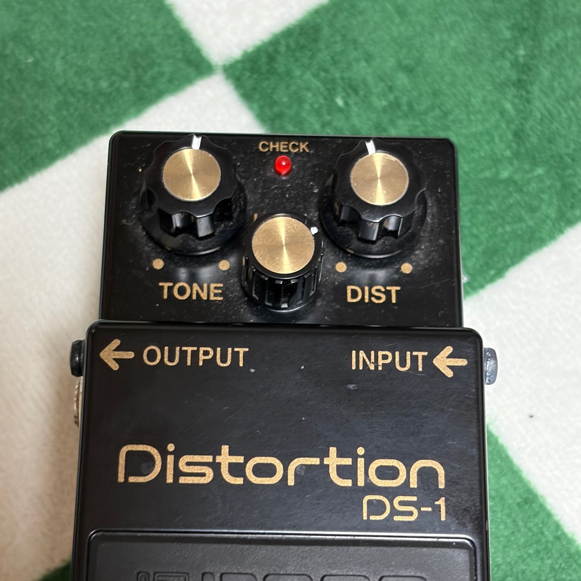 BOSS-DS-1 Distortion-6