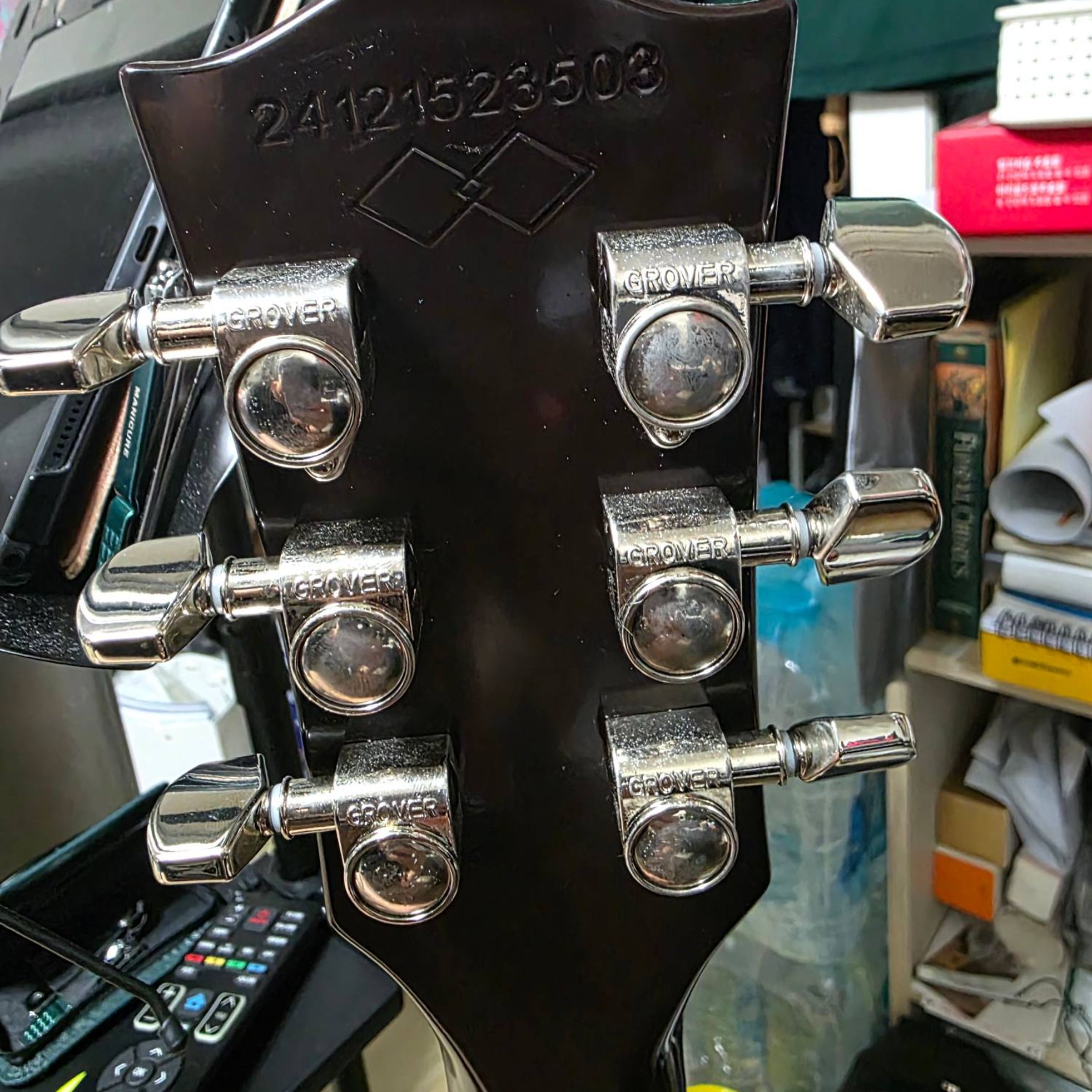 Epiphone-Les Paul Classic-4