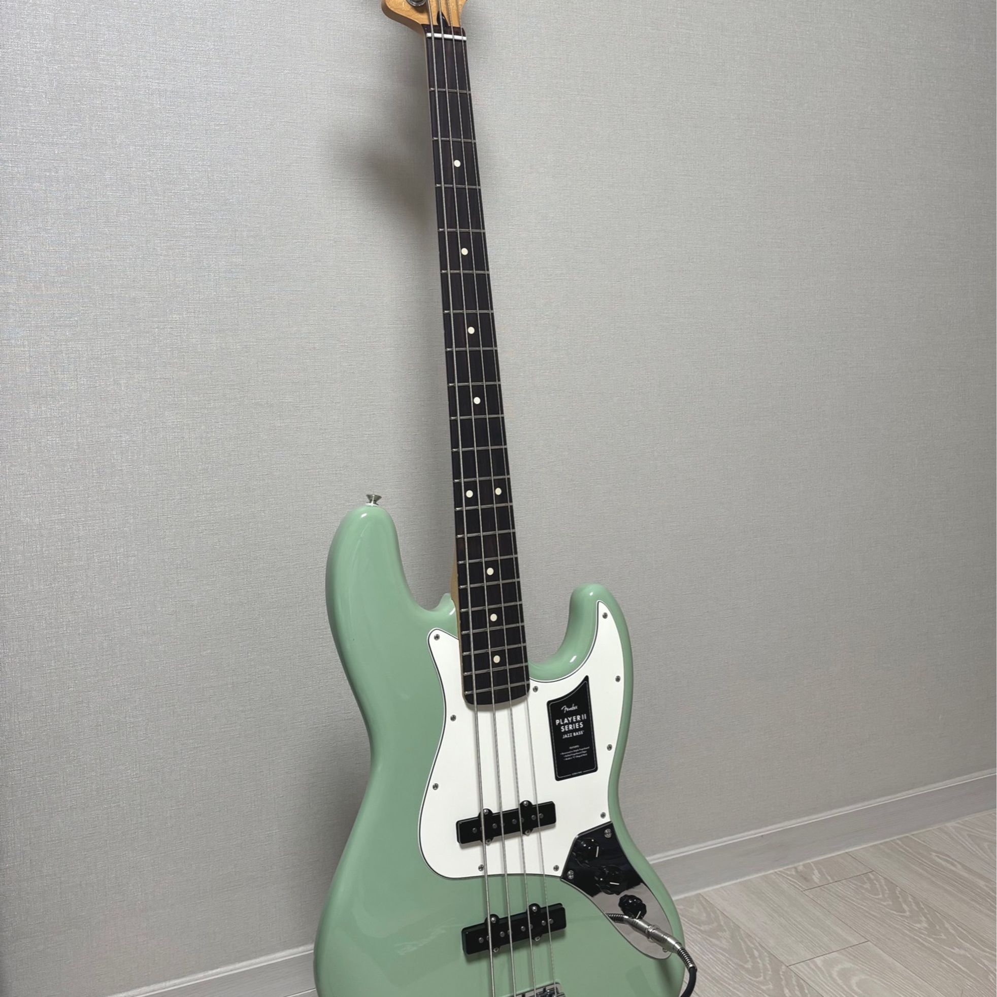 Fender-Player II Jazz Bass-1