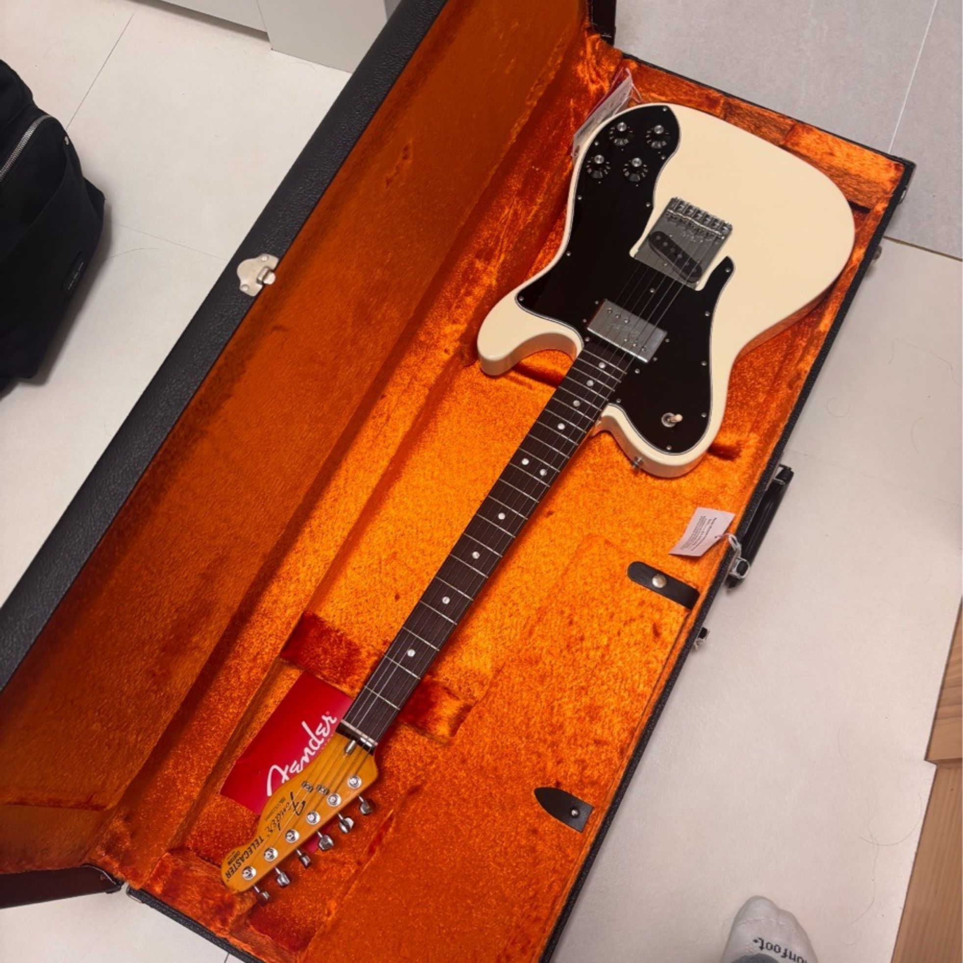 Fender-American Vintage II Telecaster-1