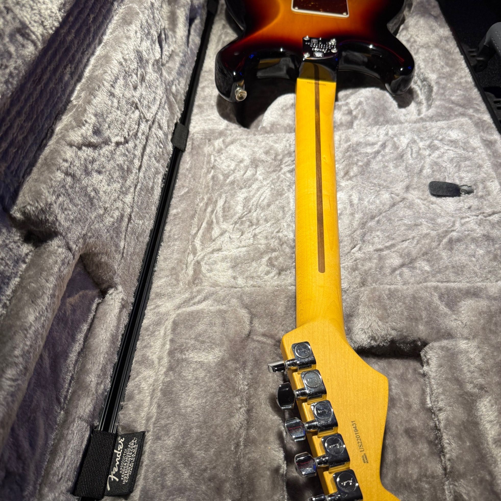 Fender-American Professional II Stratocaster-6