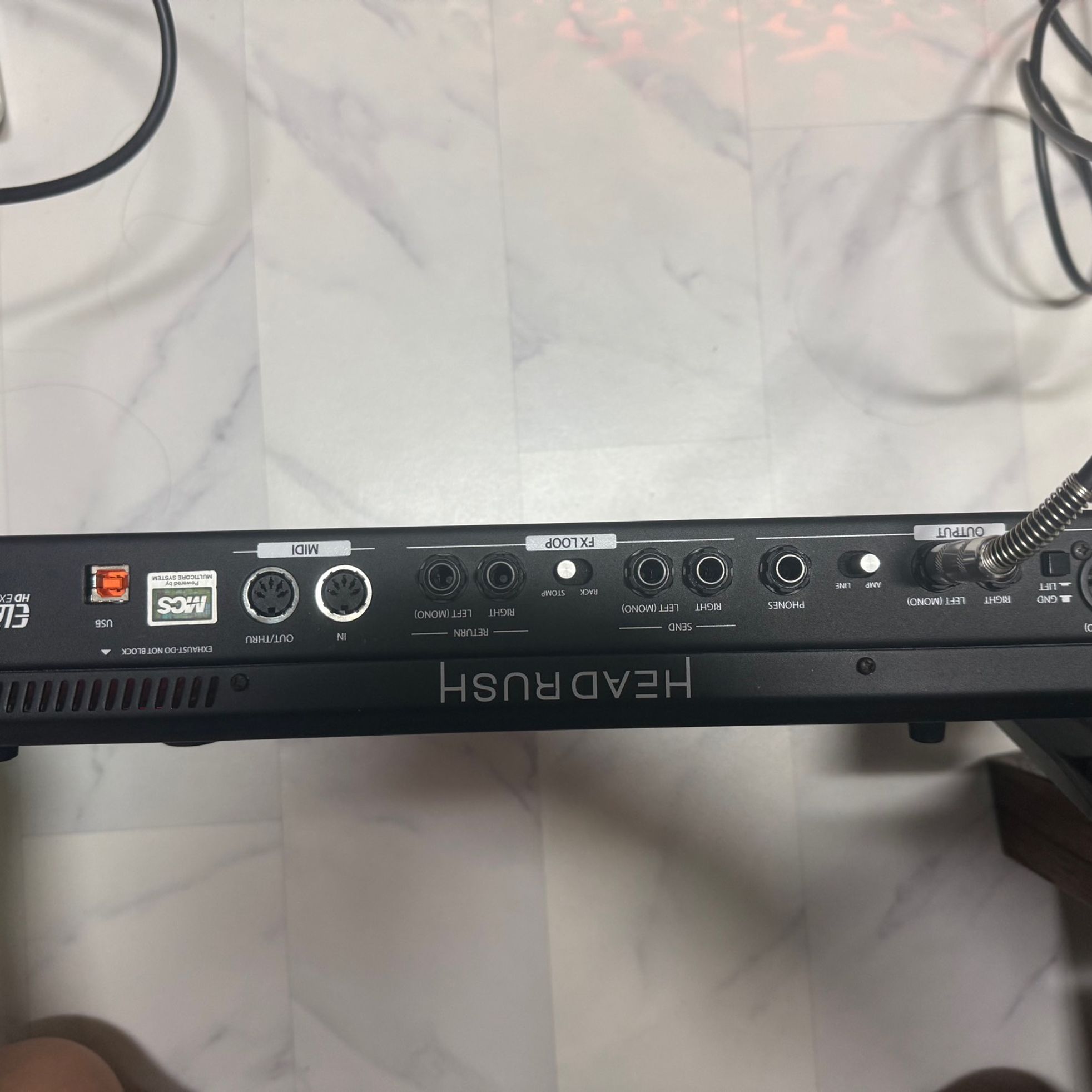 Headrush-Pedalboard-6