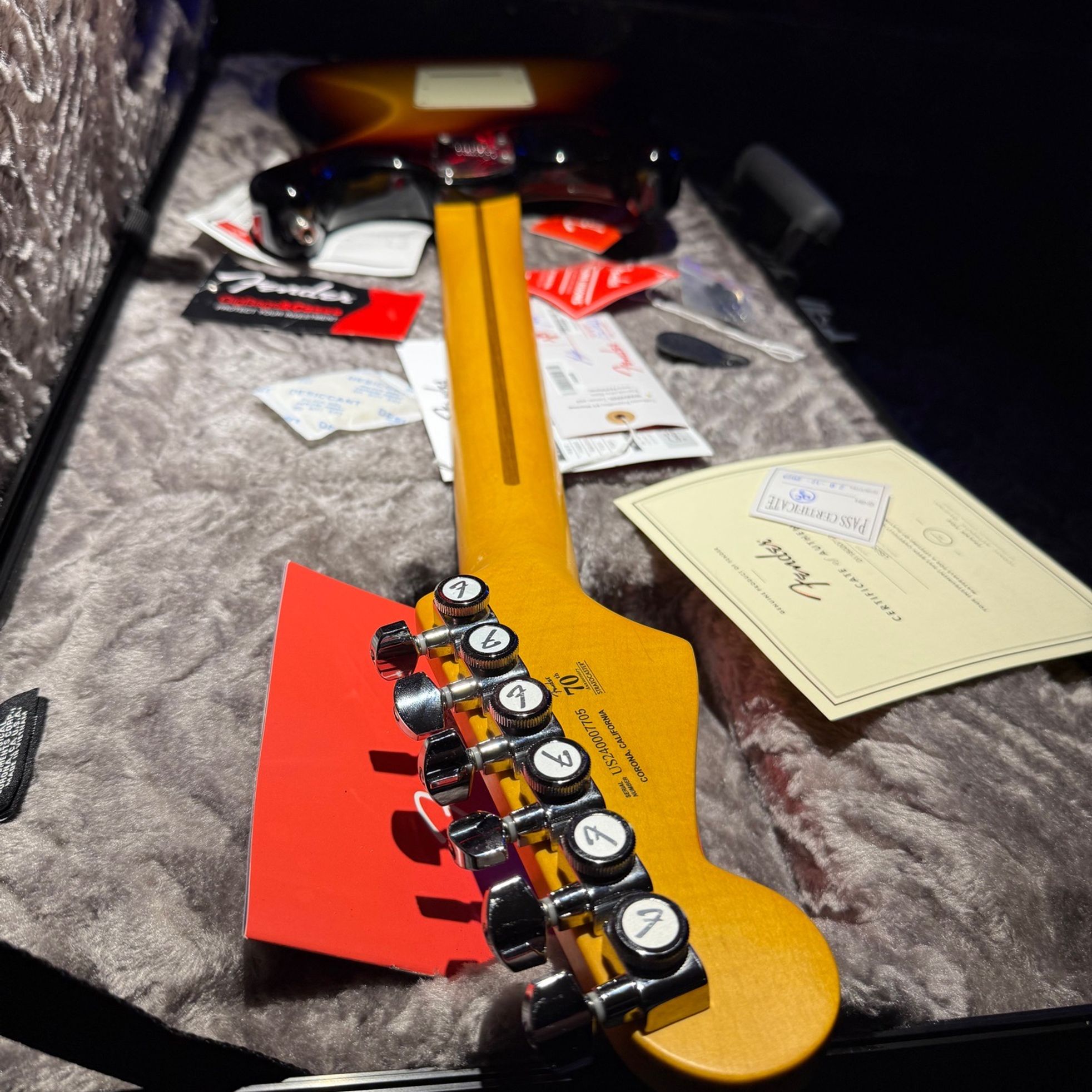 Fender-null-3