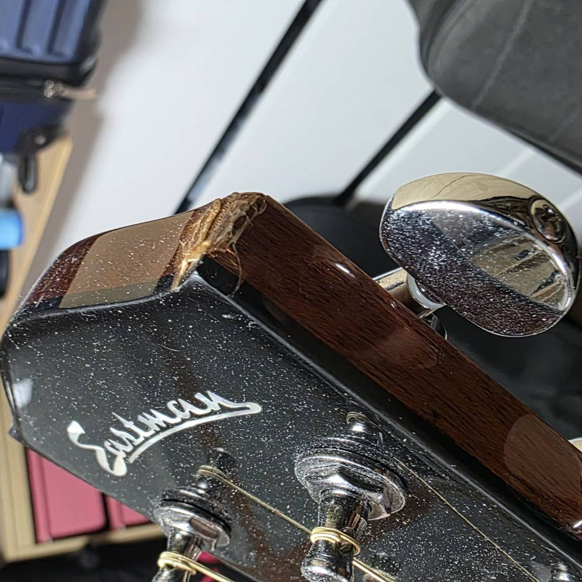 Eastman-AC122CE-4