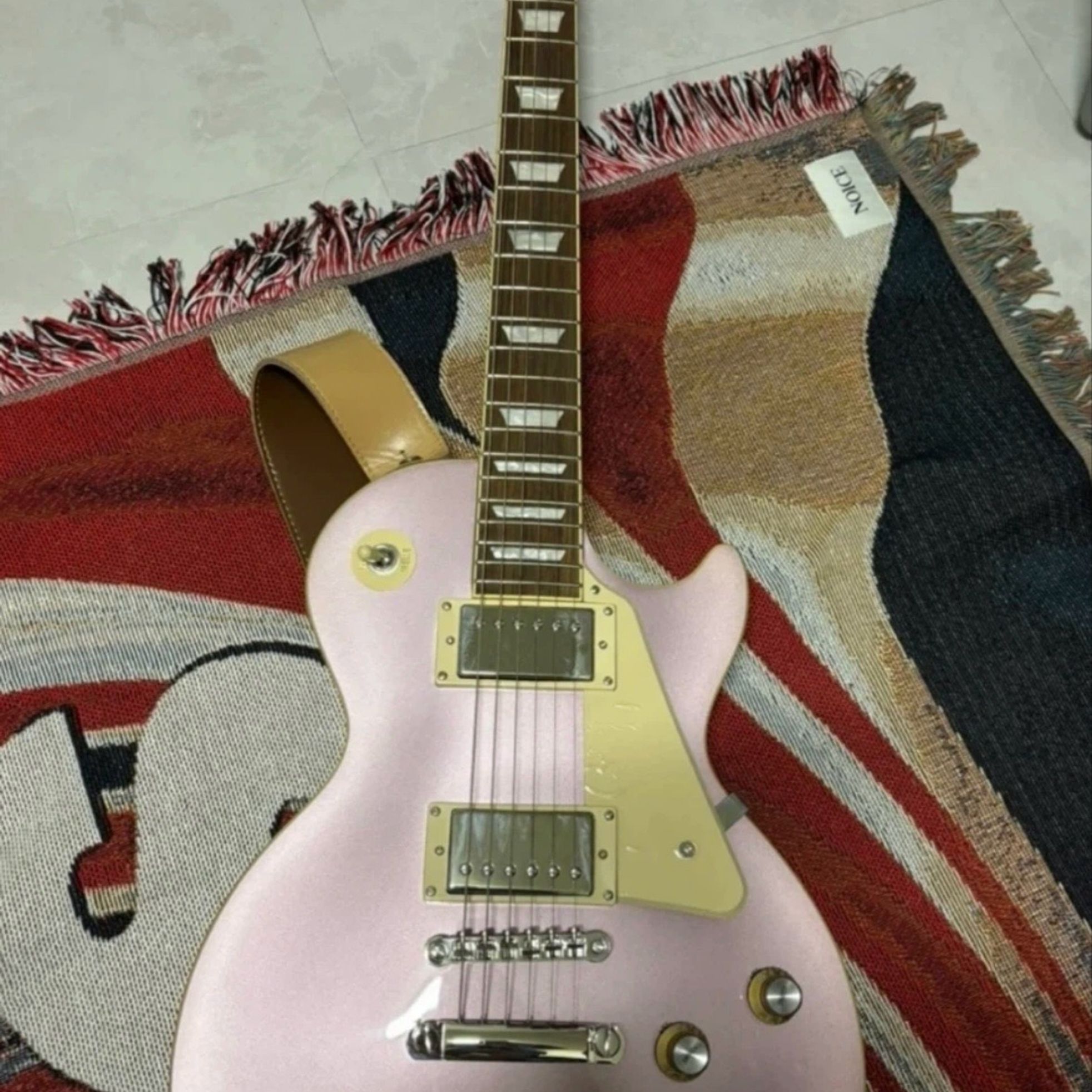 Epiphone-Les Paul Standard 60s-1
