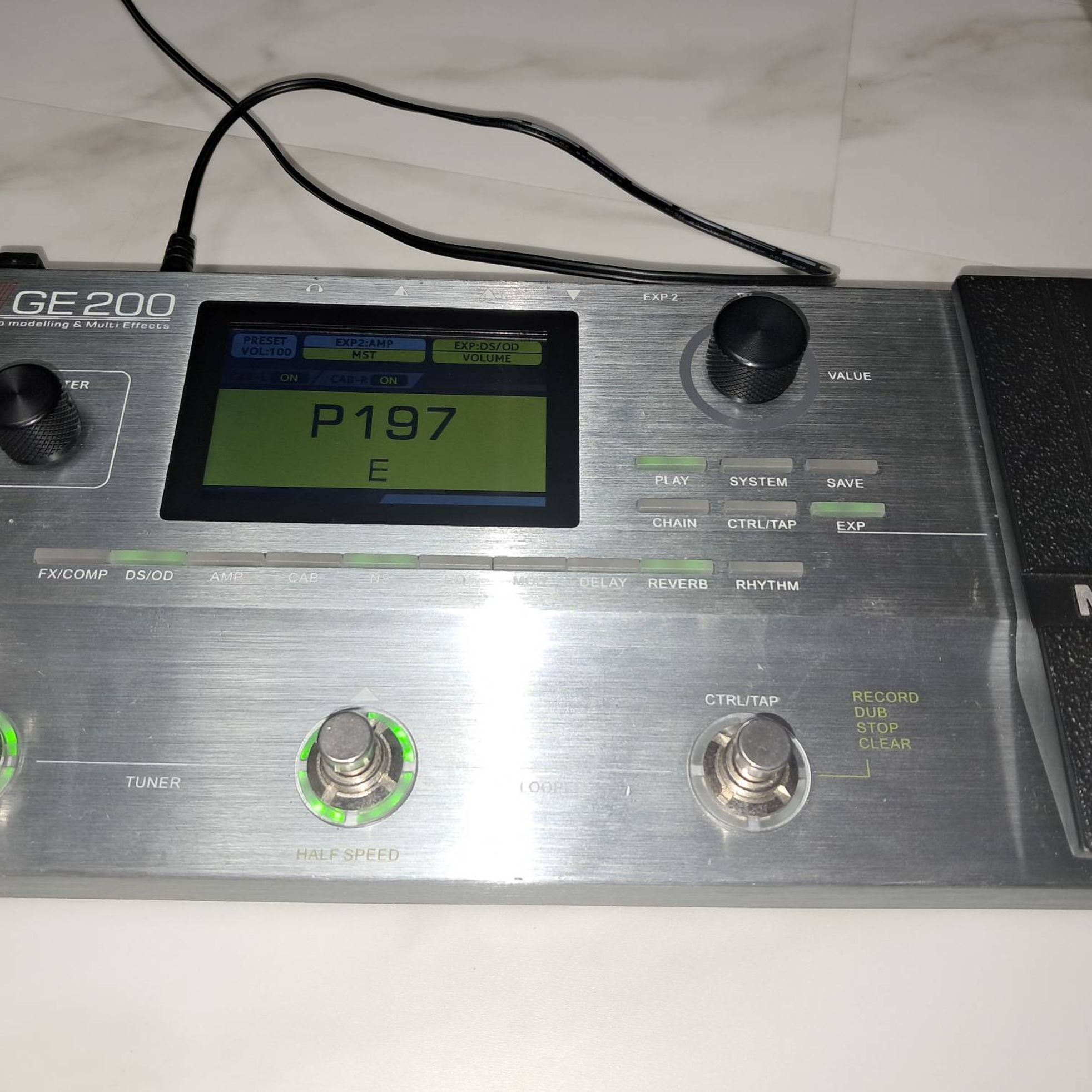 Mooer-GE200-3