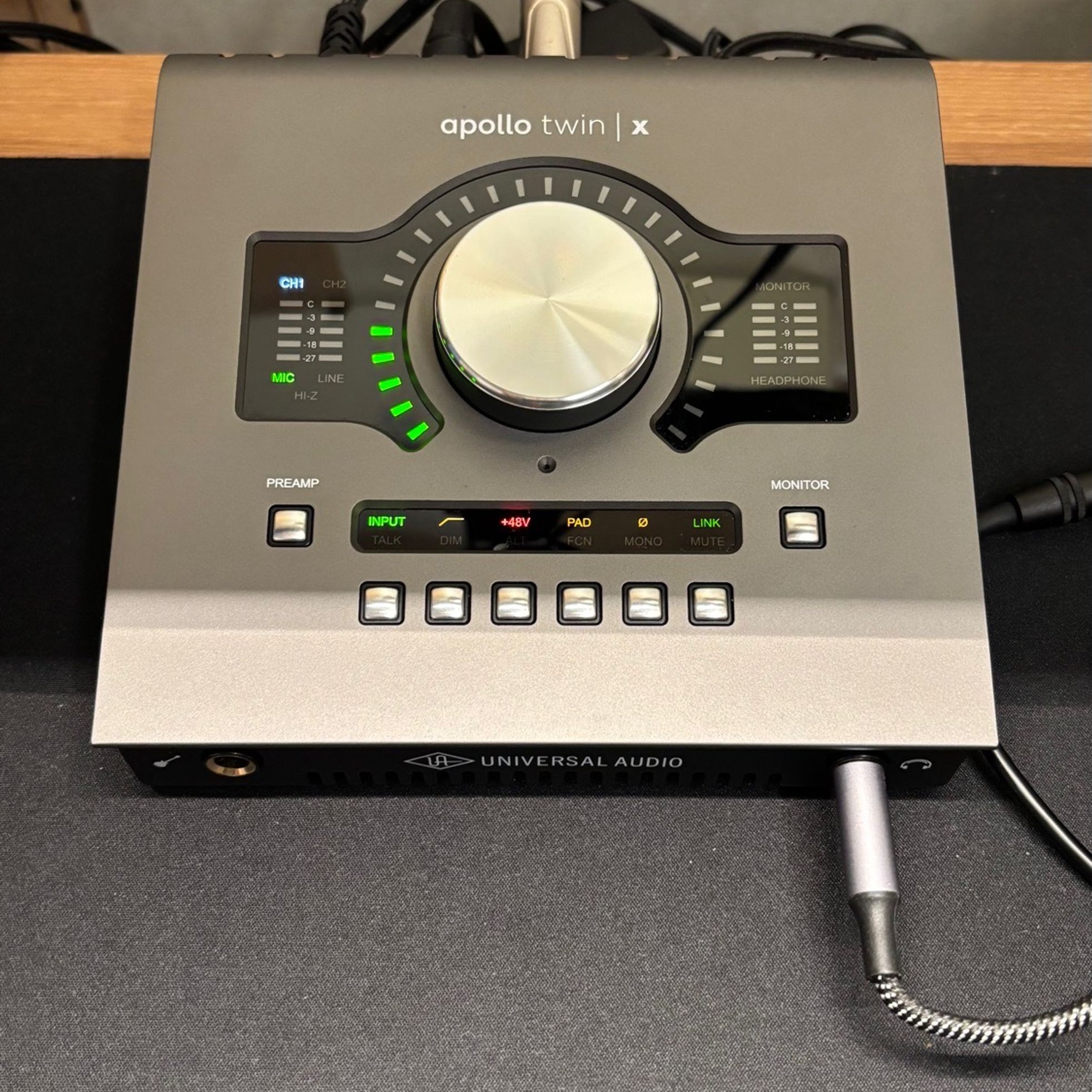 Universal Audio-Apollo Twin X Duo-1