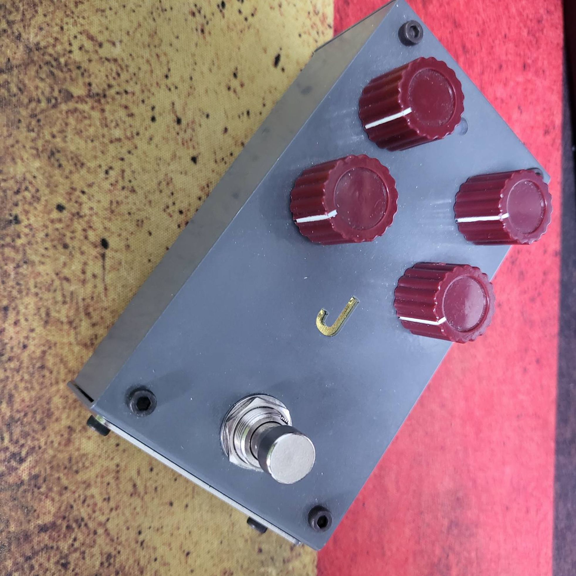 A3 Stompbox-J-1