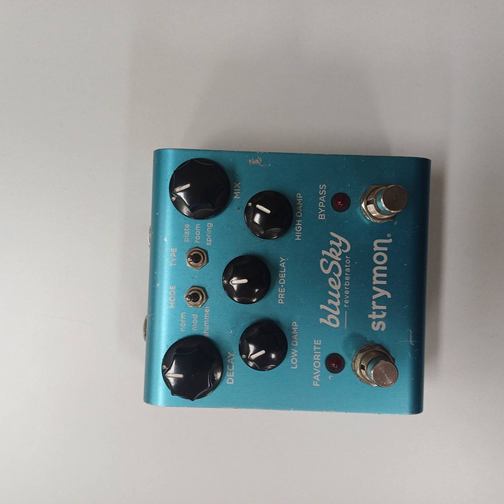 Strymon-BlueSky-1