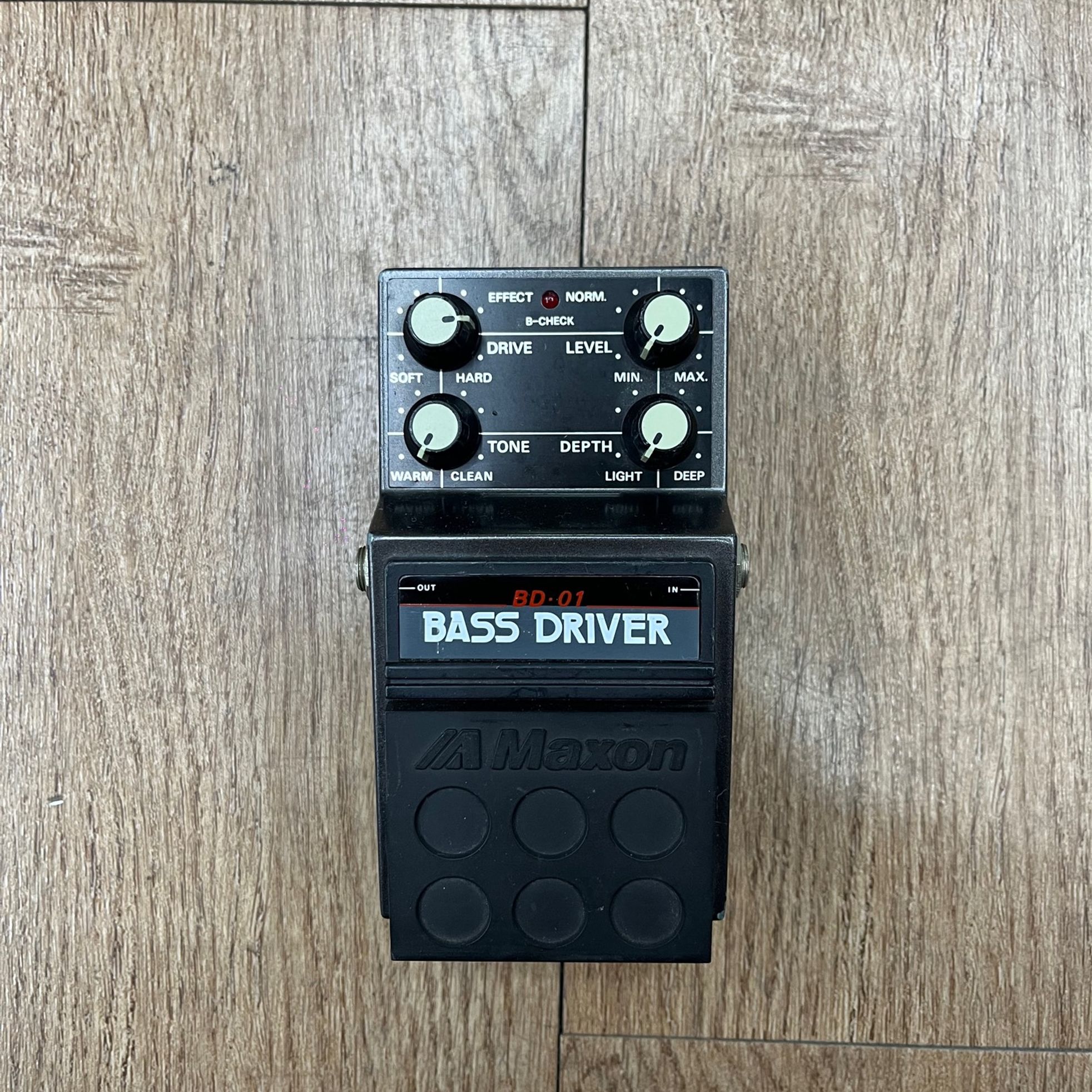 Maxon-BD-01 Bass Driver-1