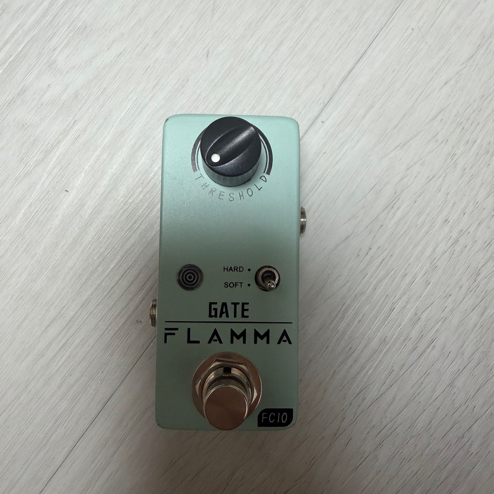 Flamma-FC10 Gate-1