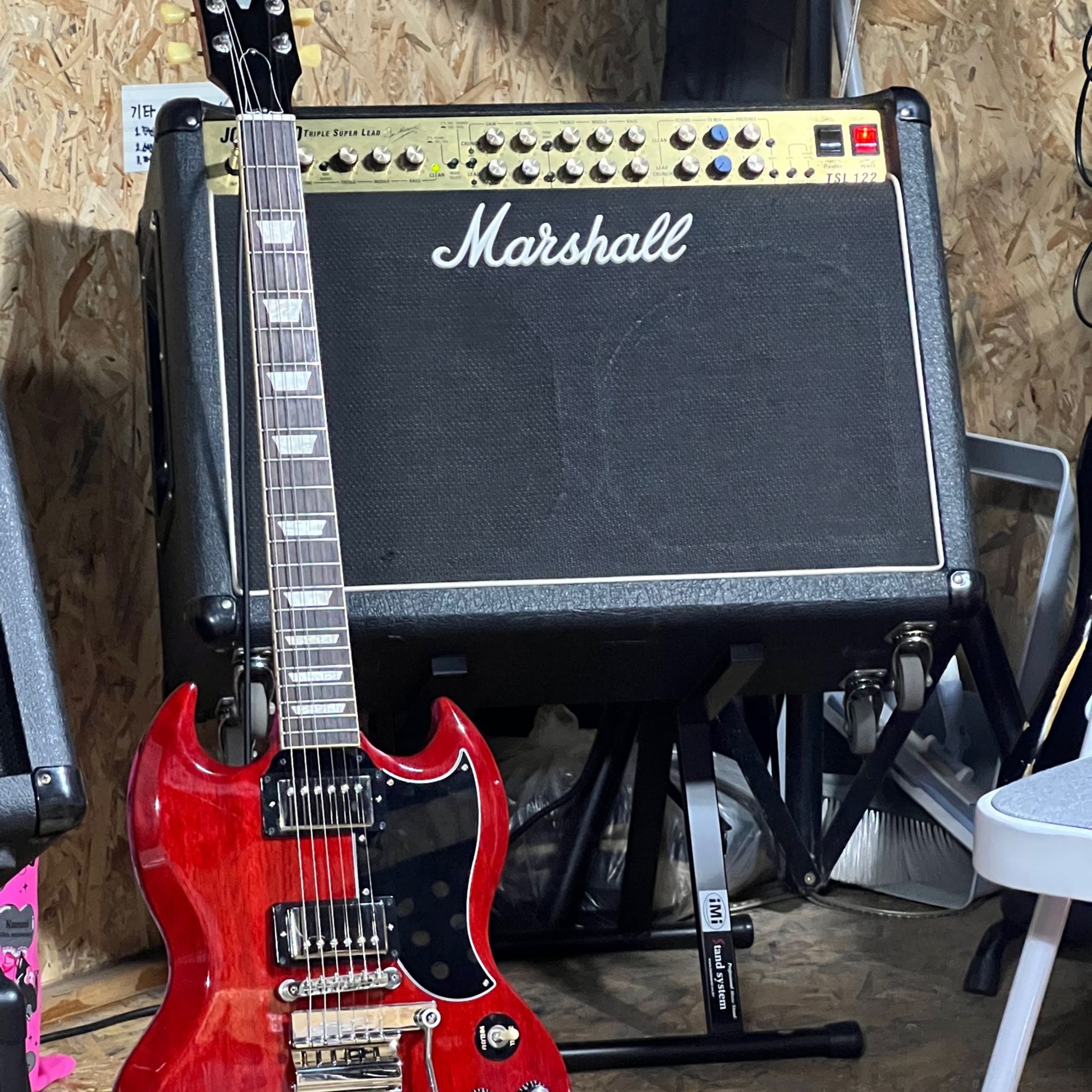 Gibson-SG Standard-5
