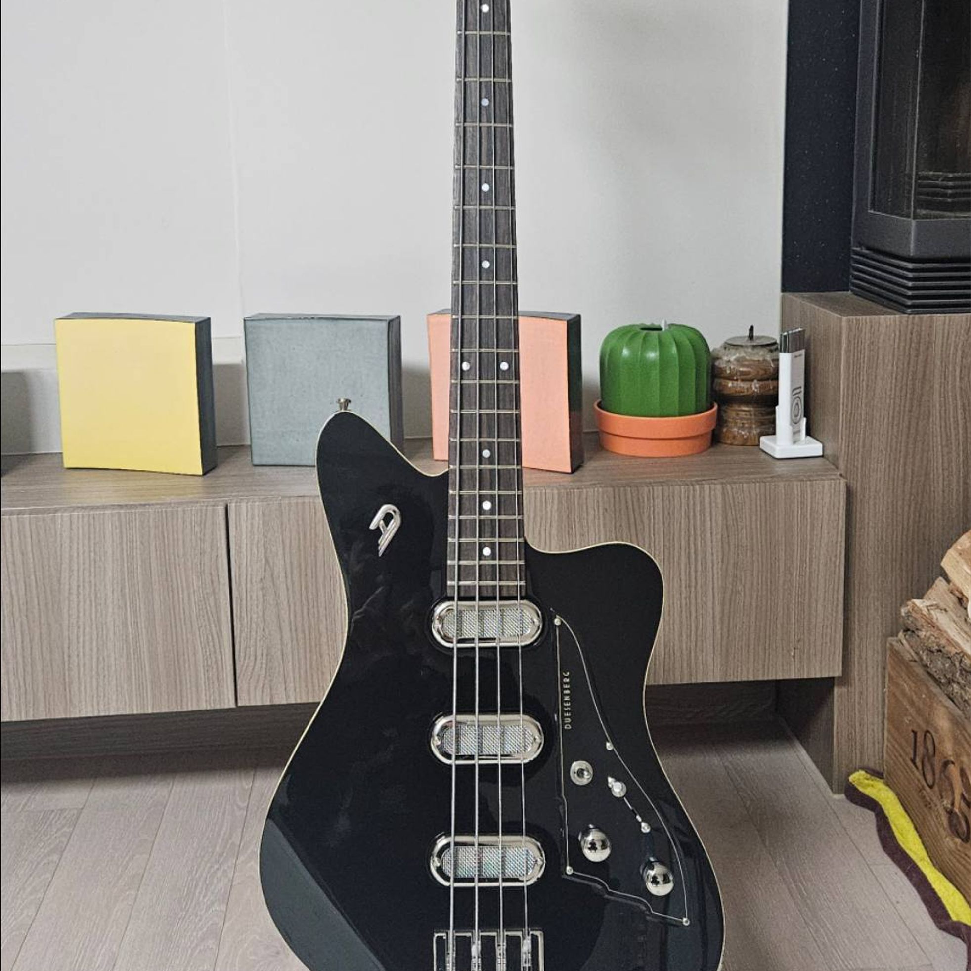 Duesenberg-Triton Bass-1