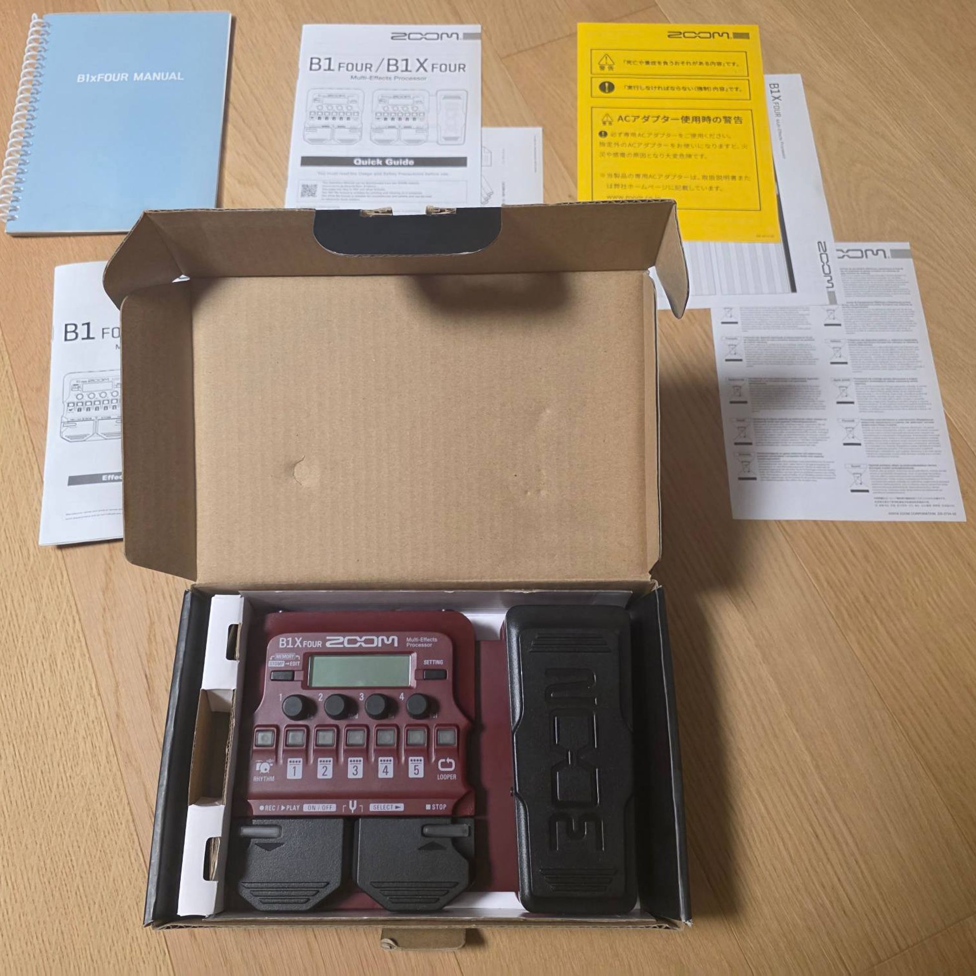 Zoom-B1x Four-2