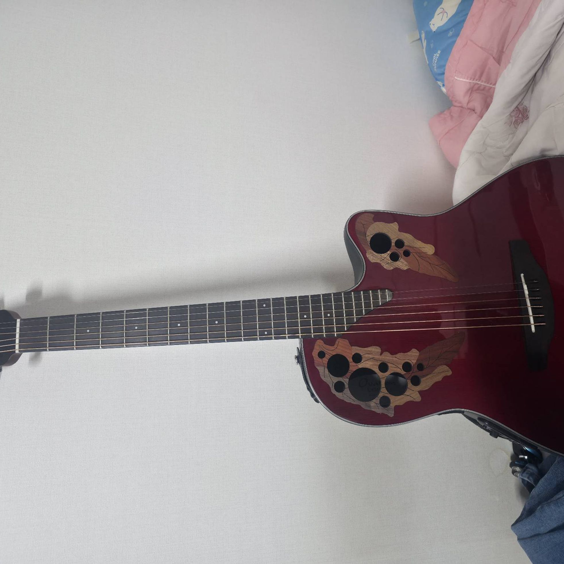 Ovation-Celebrity Elite CE44-1