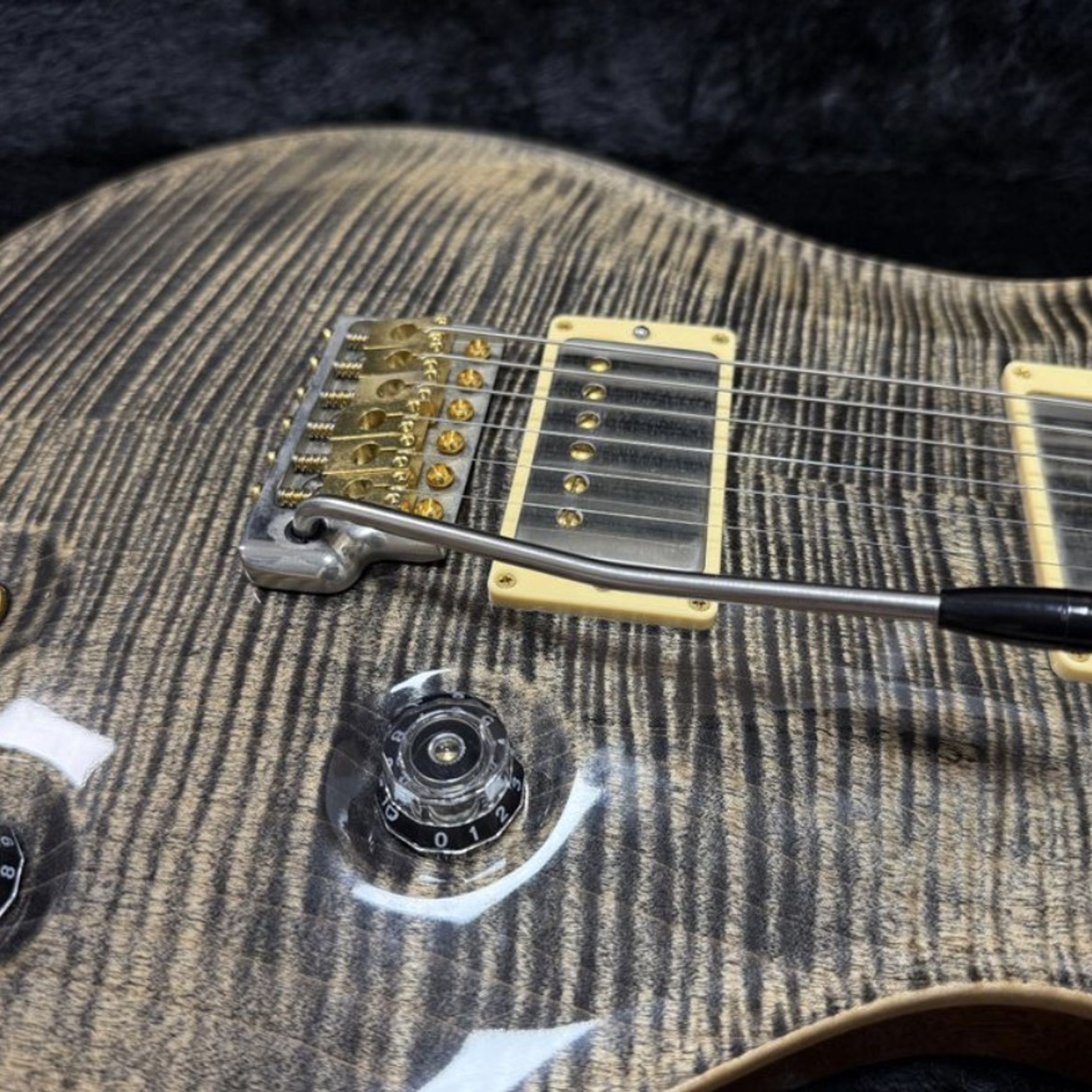 PRS Guitars-null-3