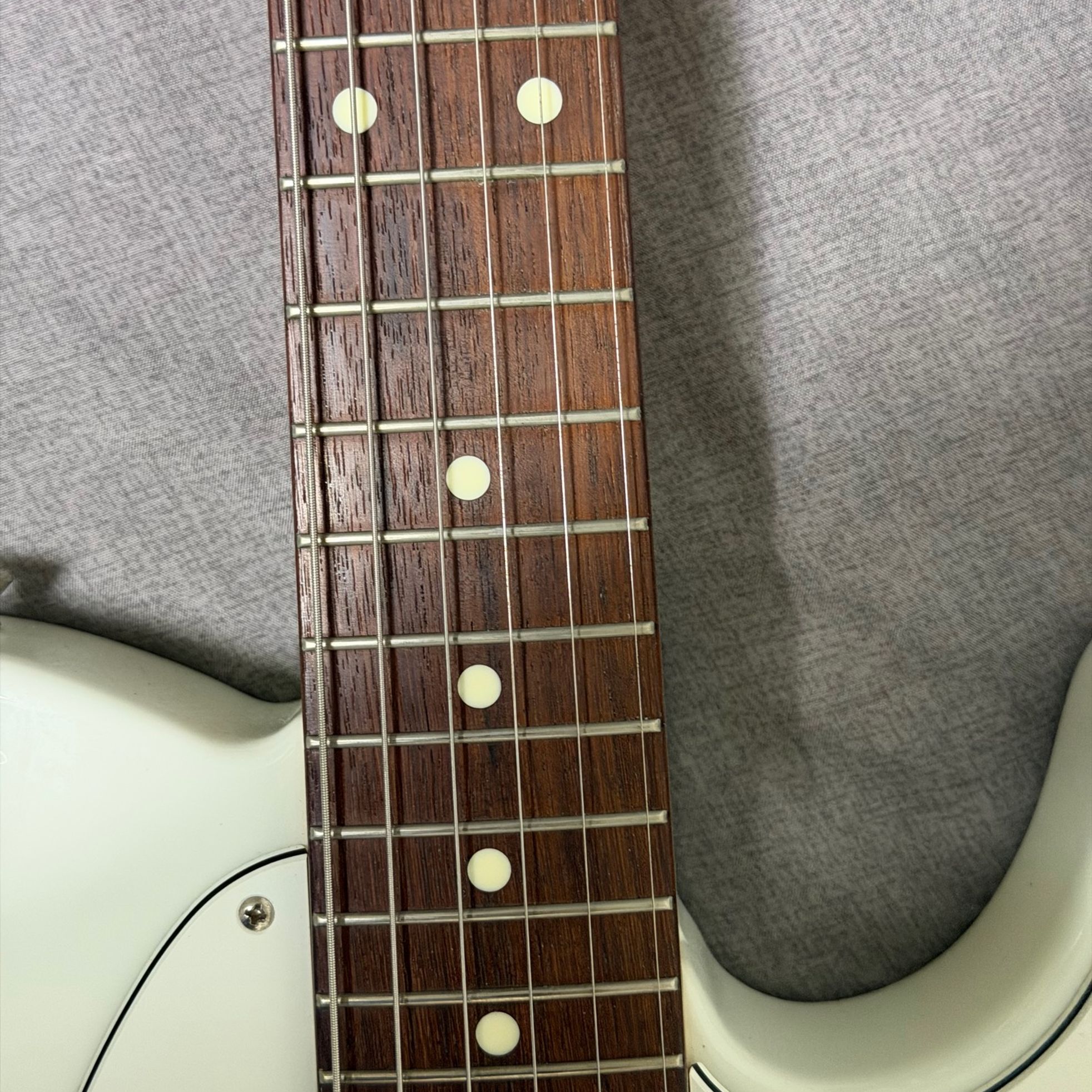 Fender-MIJ Hybrid II Telecaster-2
