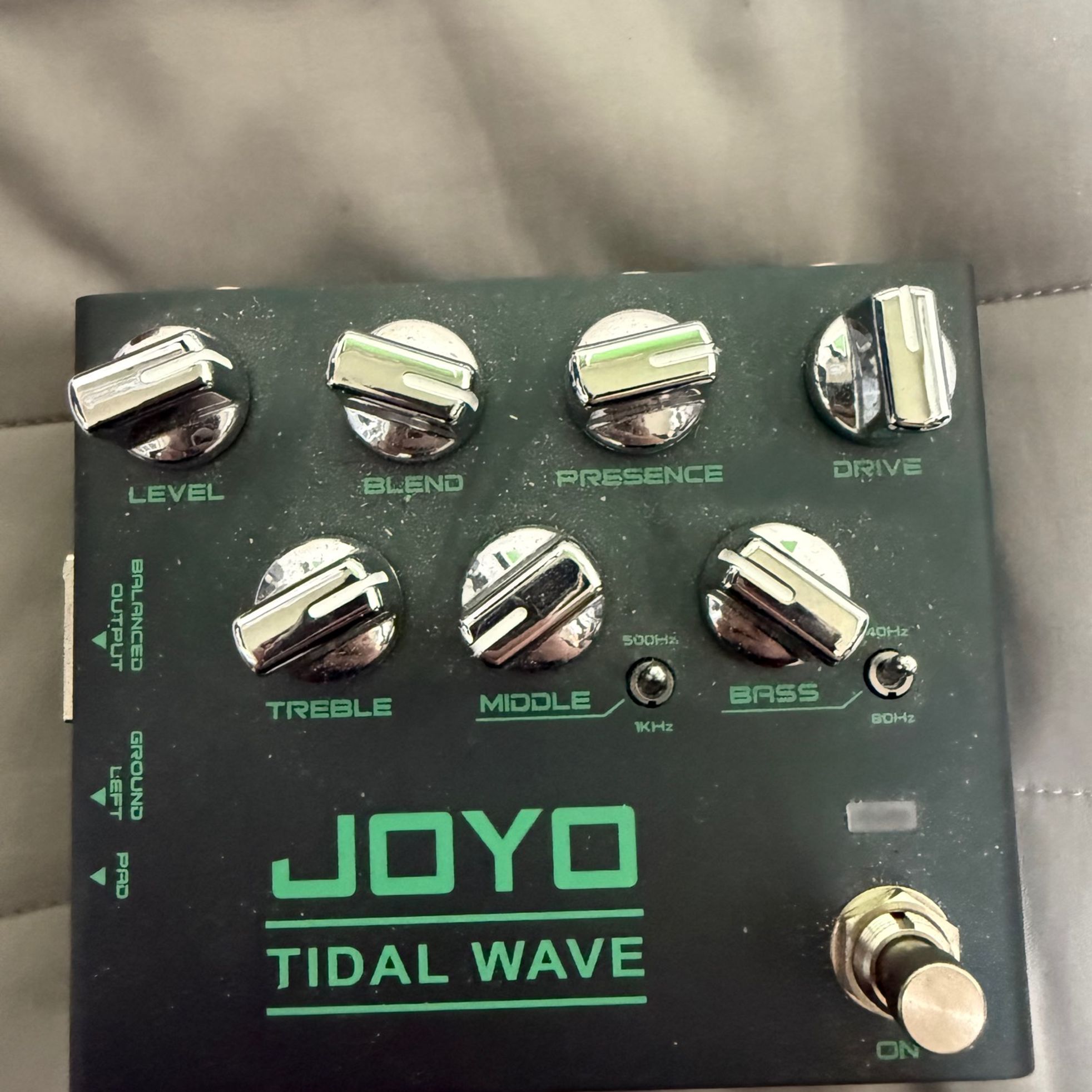 Joyo-R-30 Tidal Wave-1