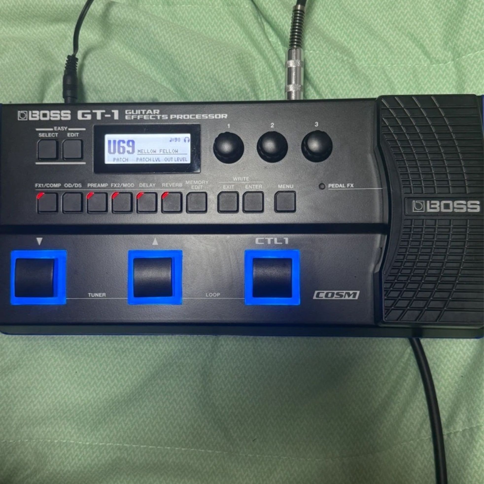BOSS-GT-1 Guitar Effects Processor-1
