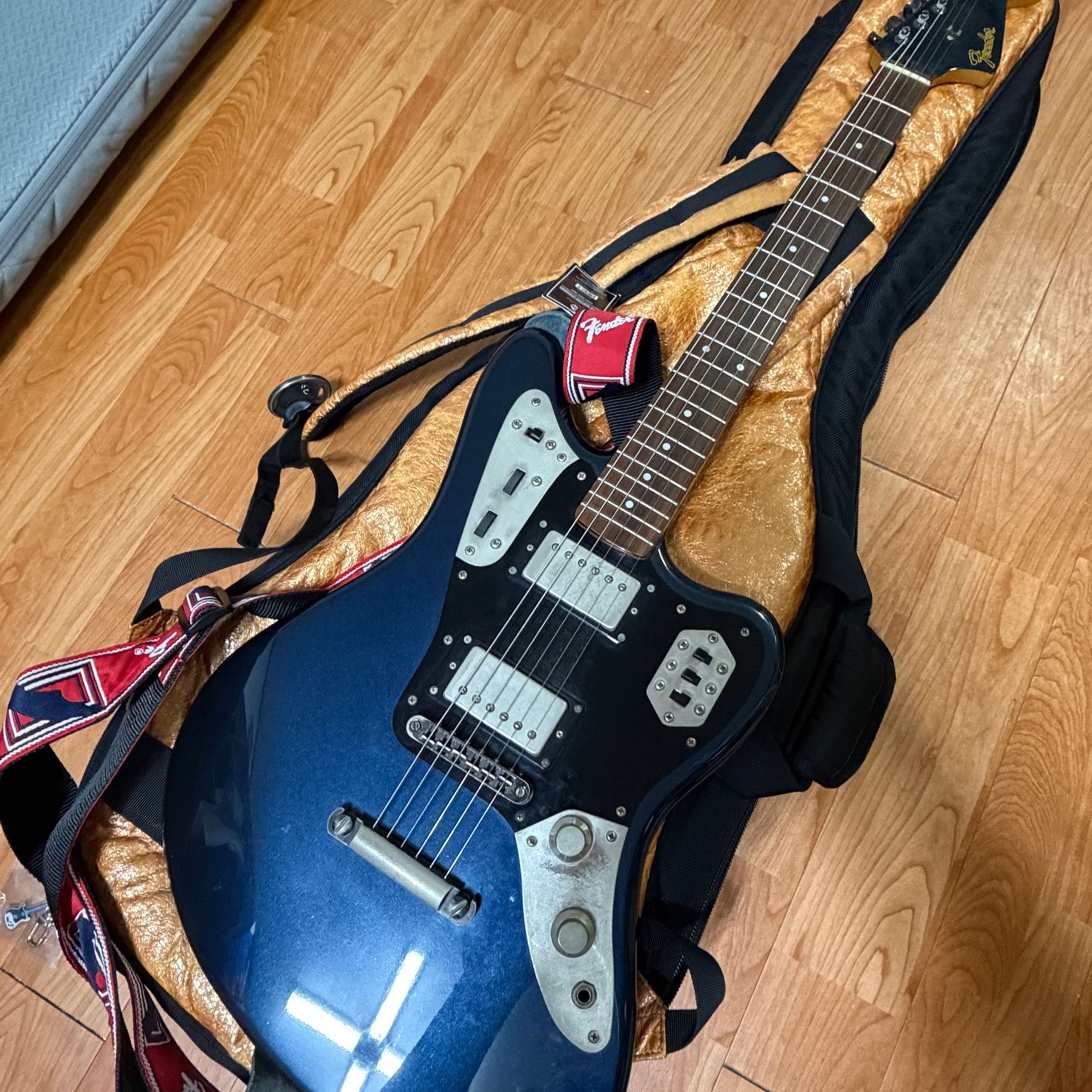 아키파이 | 2004 Fender Japan JGS J-Craft Jaguar Special HH GM