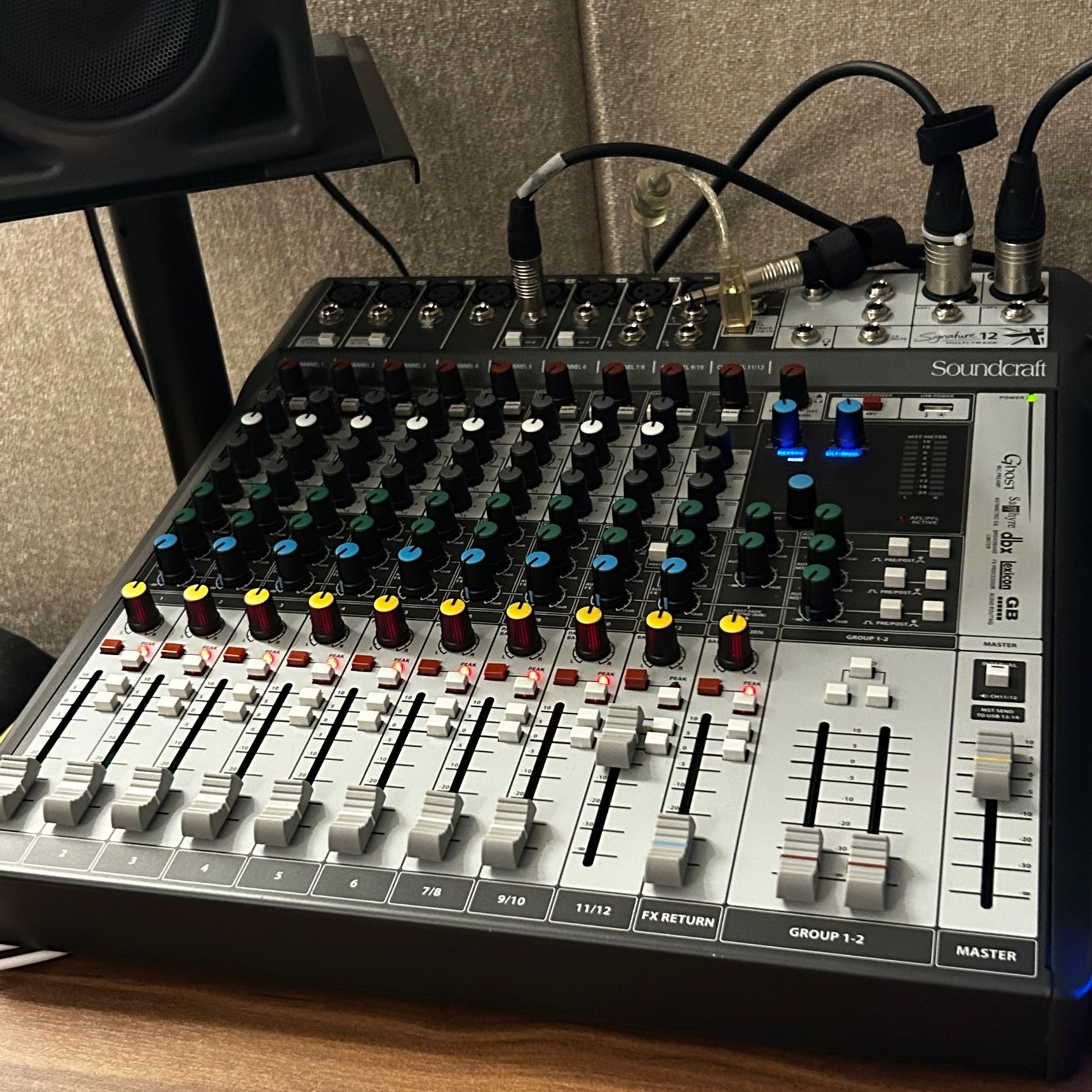 Soundcraft-Signature 12 MTK-2