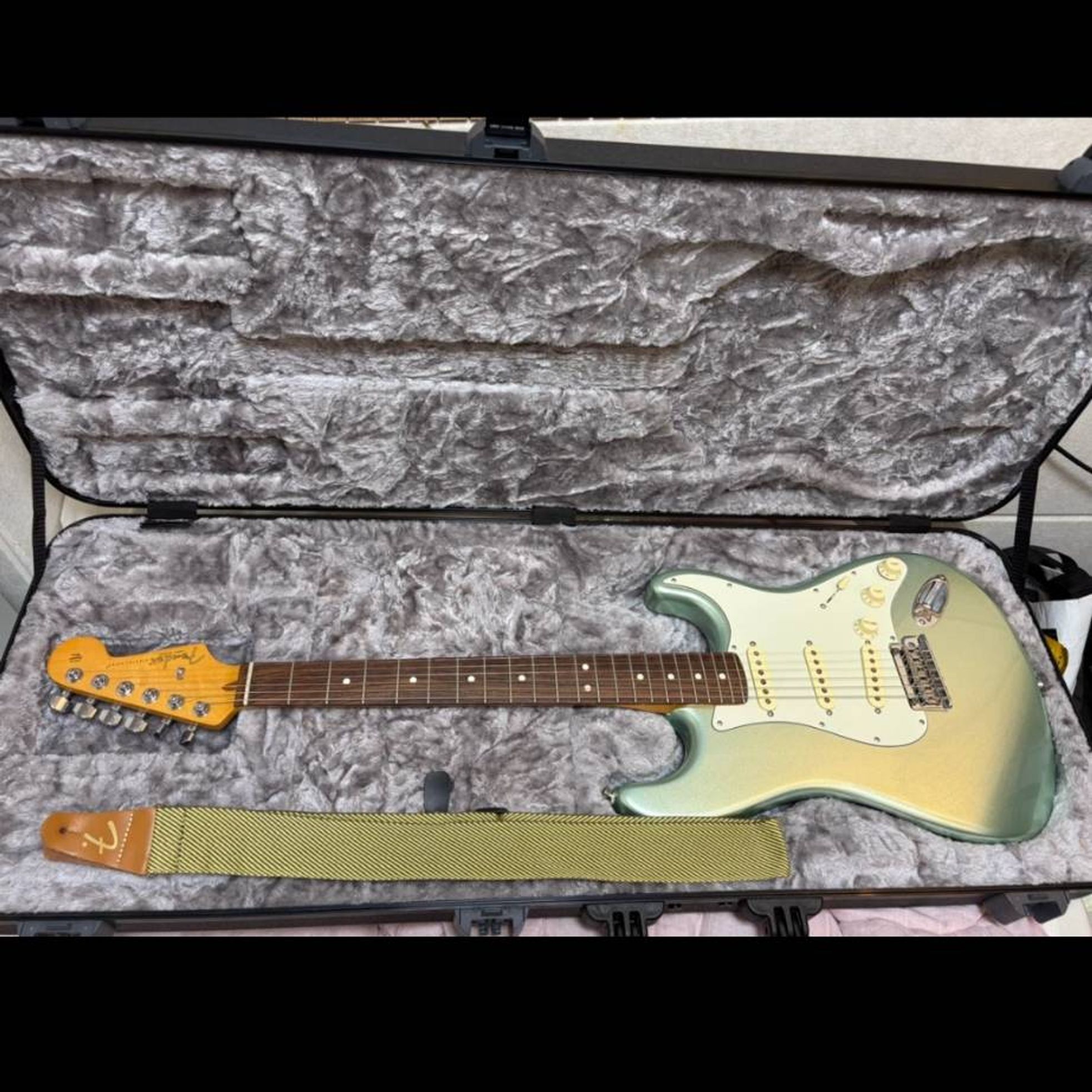 Fender-American Professional II Stratocaster-1