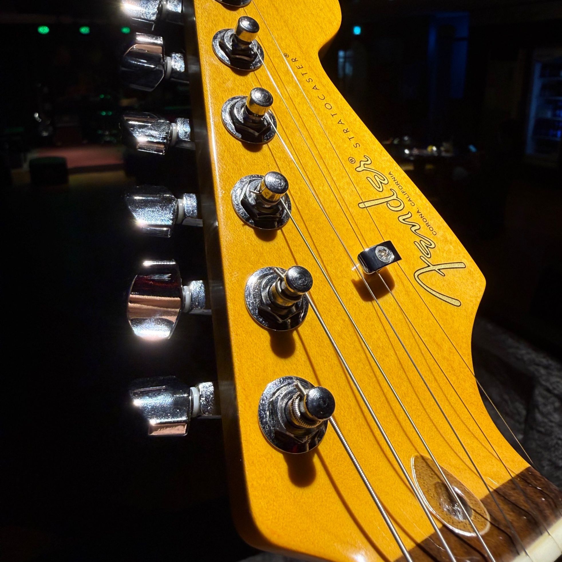Fender-American Professional II Stratocaster-7