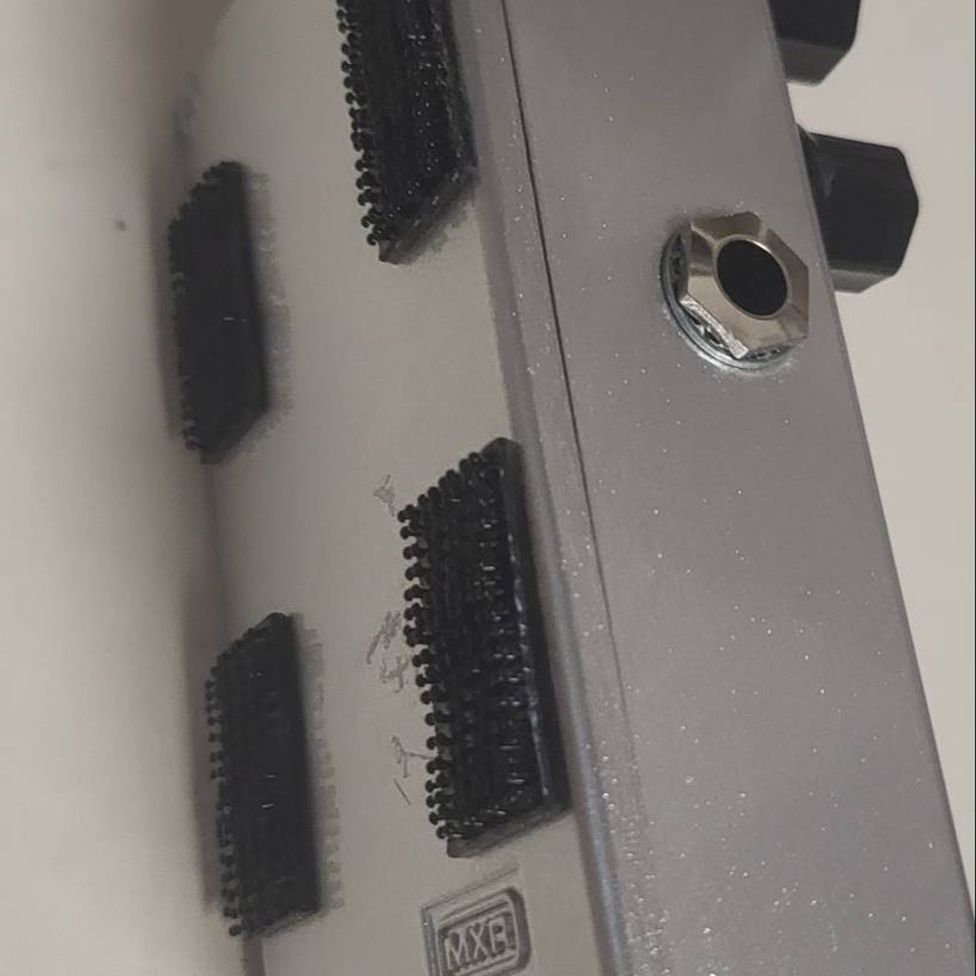MXR-Super Badass Distortion-3