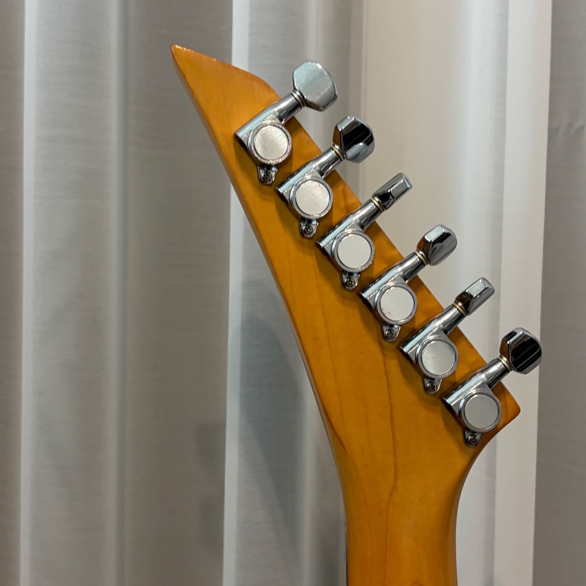 Charvel-null-6