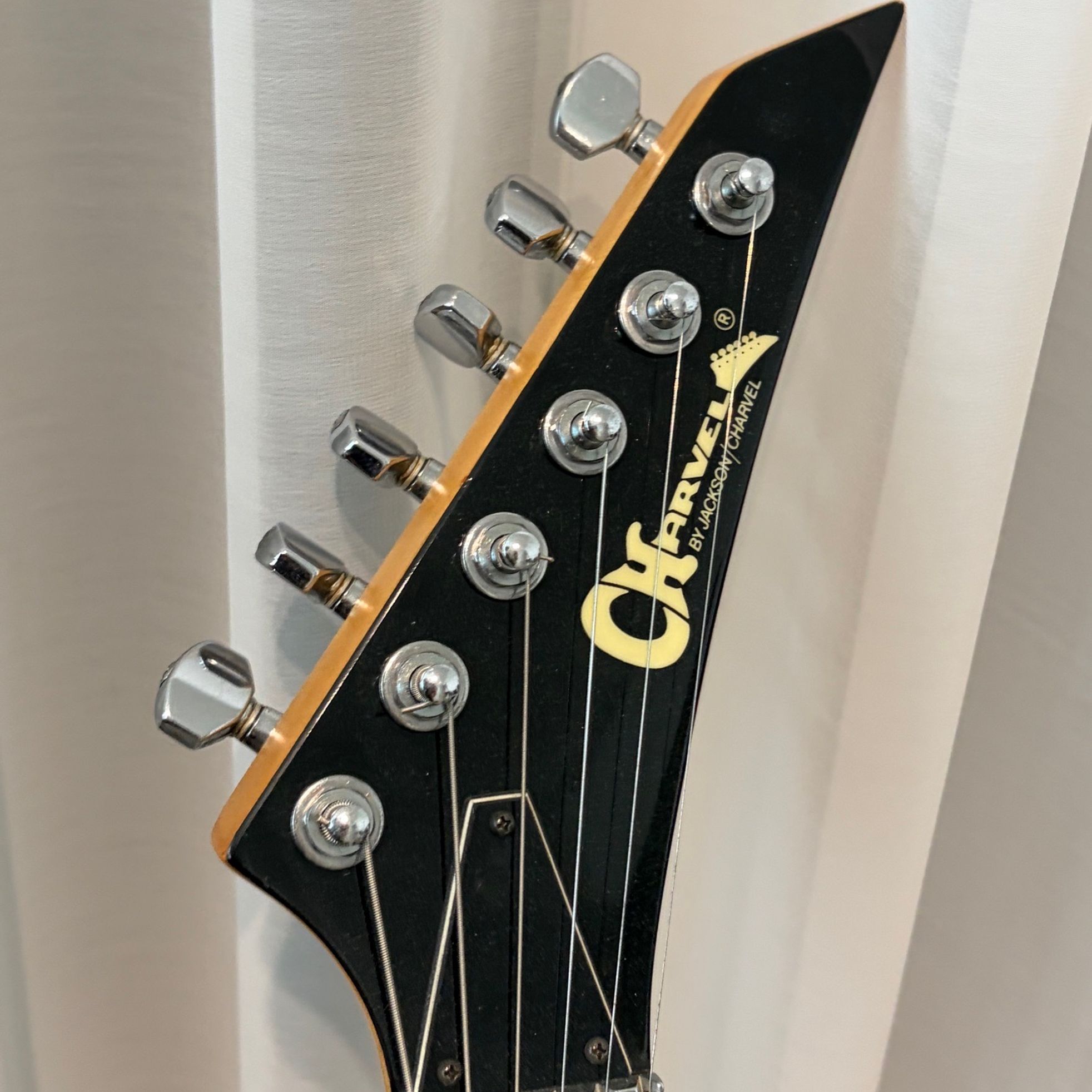 Charvel-null-5