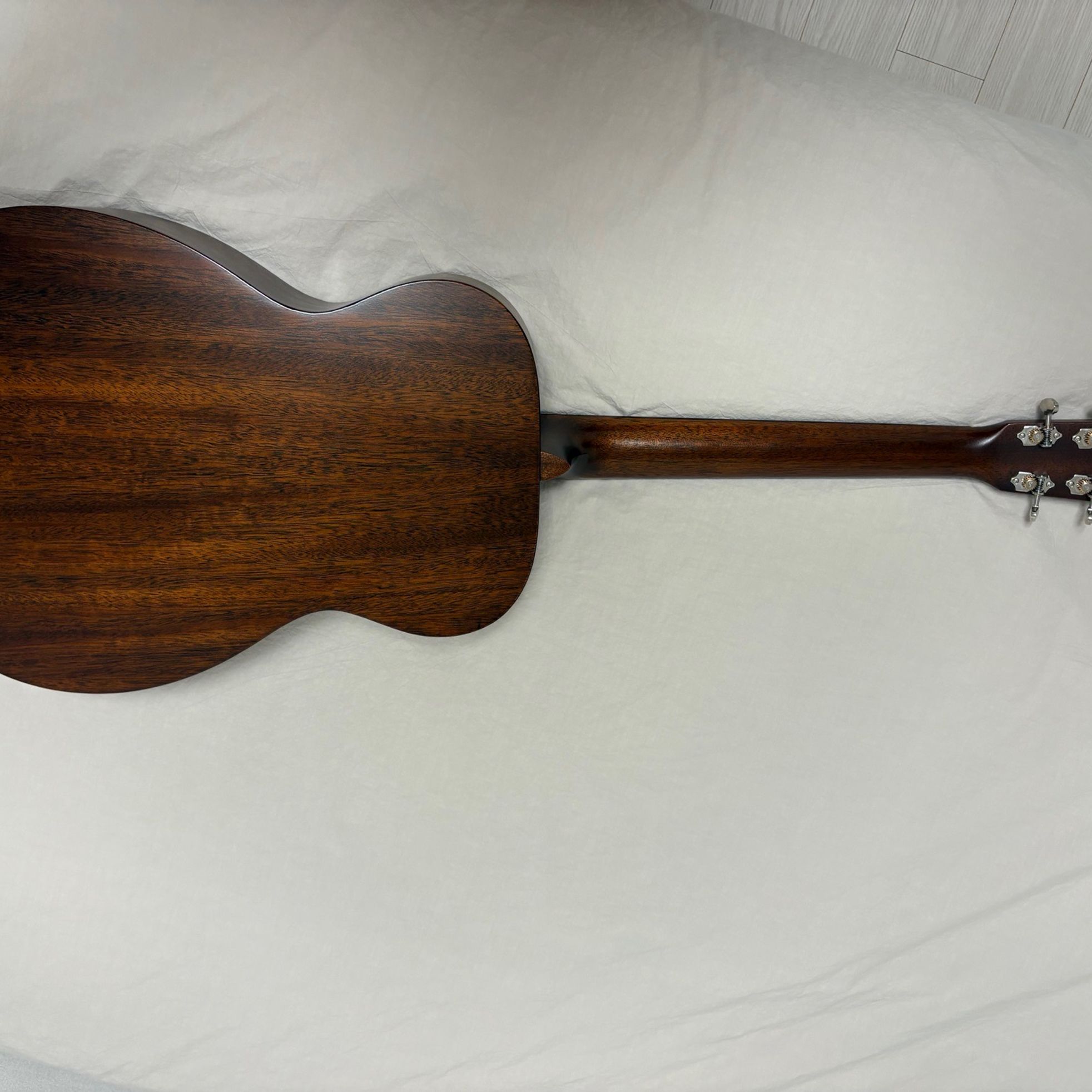 Martin-00-15M-3