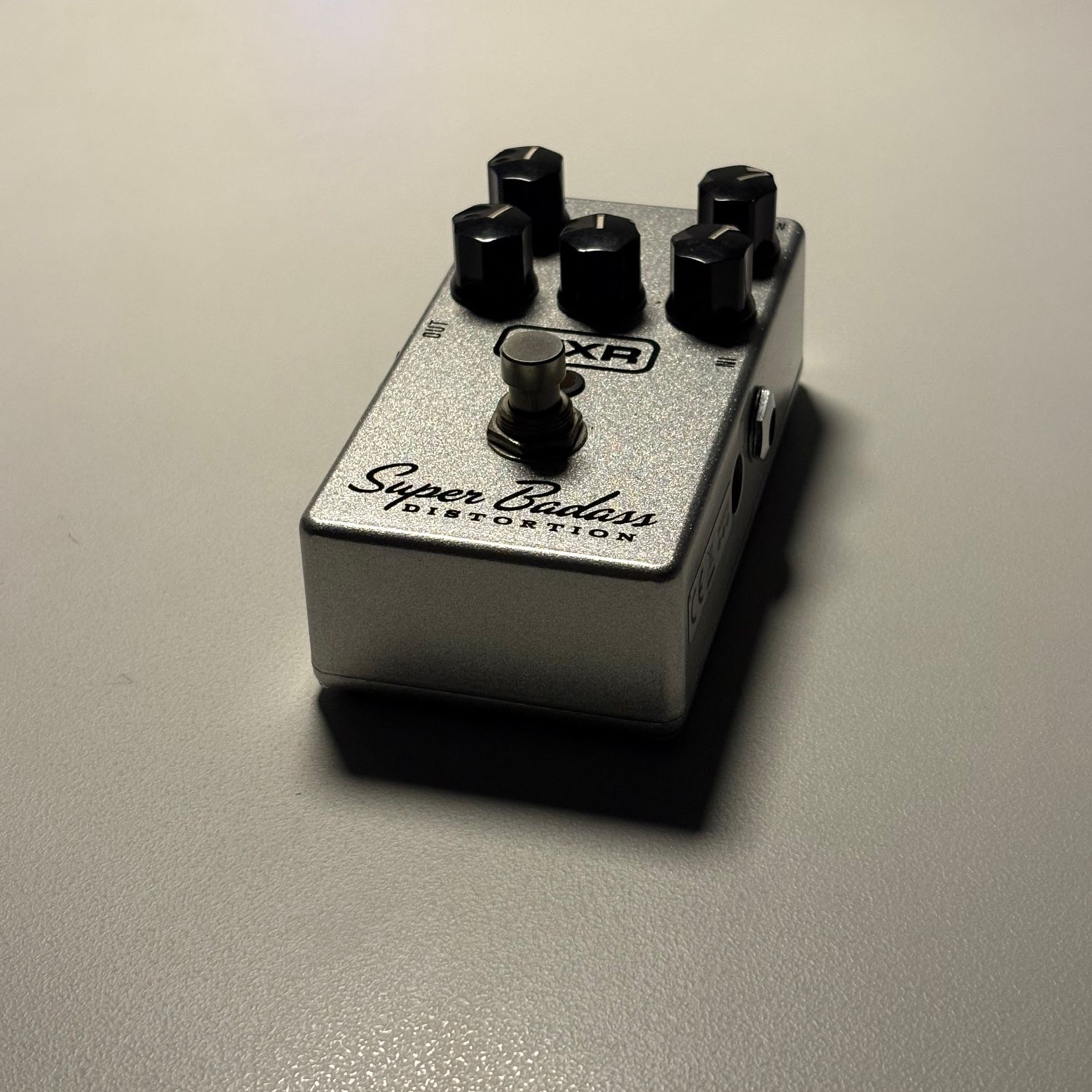 MXR-Super Badass Distortion-2
