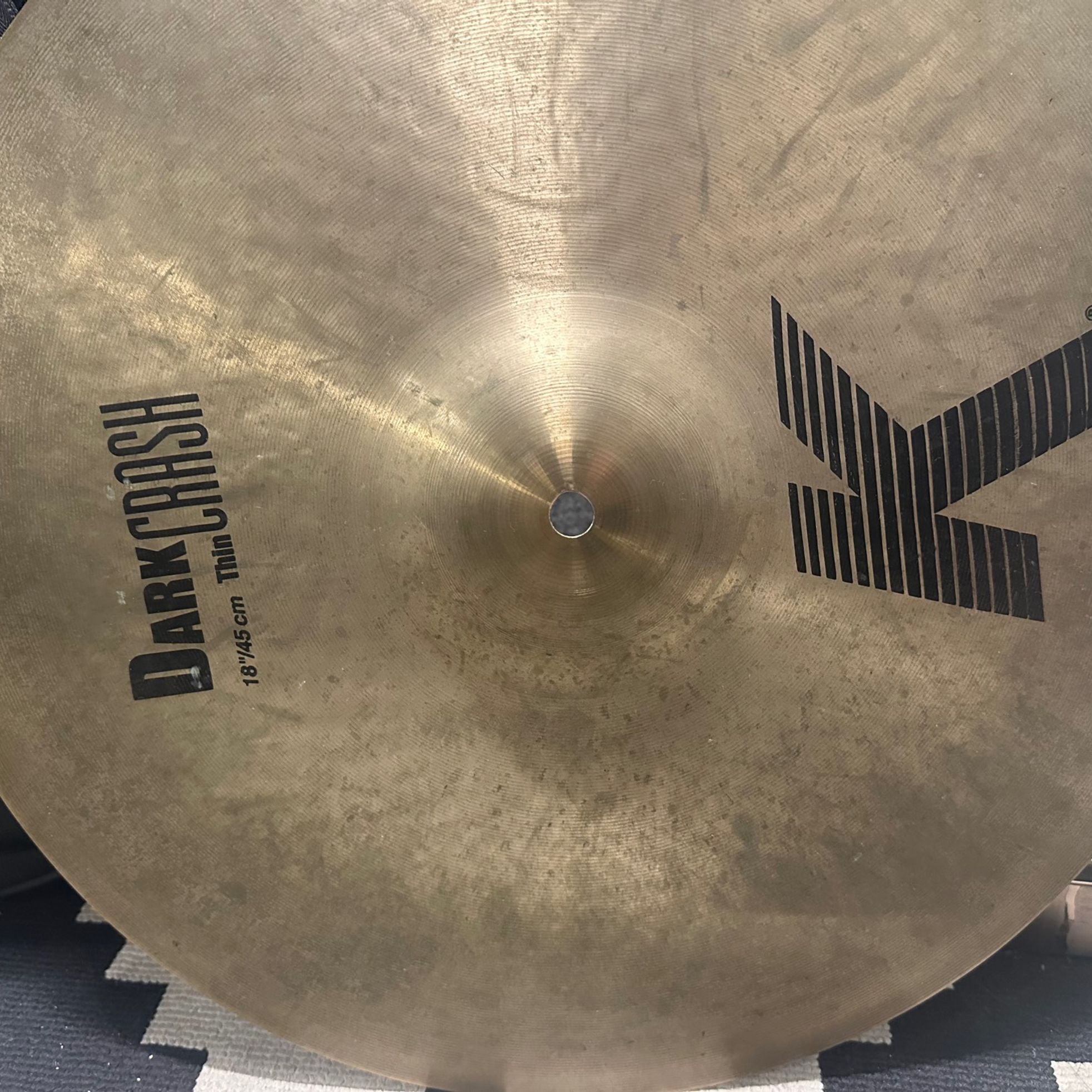 Zildjian-K Custom Dark Crash 18"-1