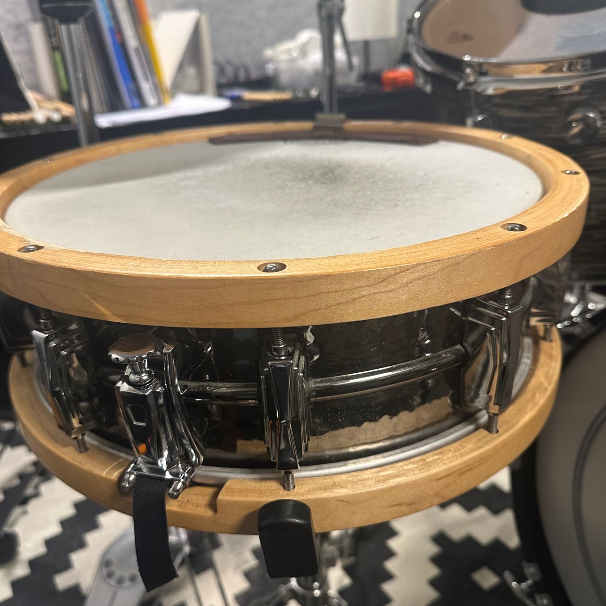 Ludwig-Black Beauty 14x5-2