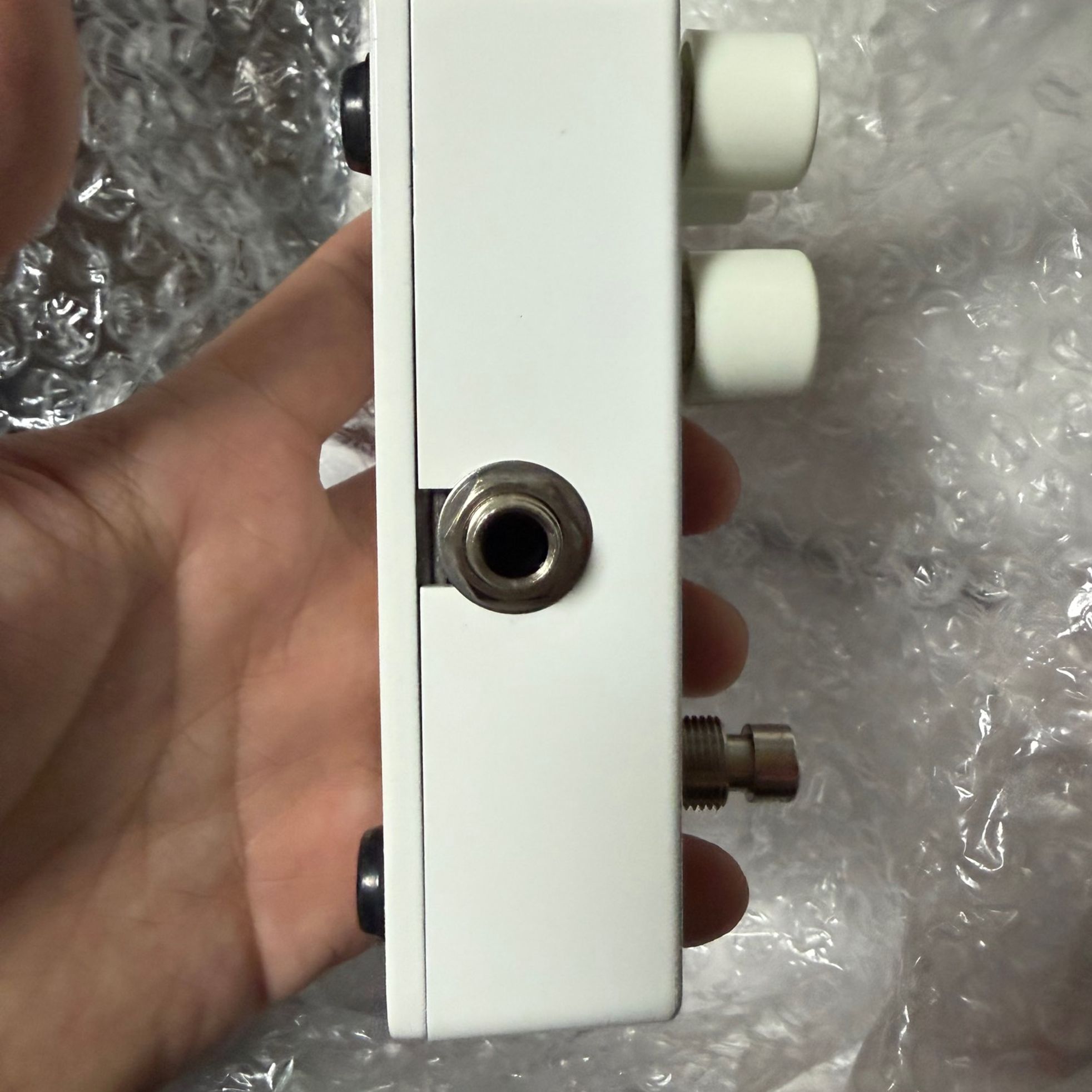 Electro-Harmonix-Canyon-2