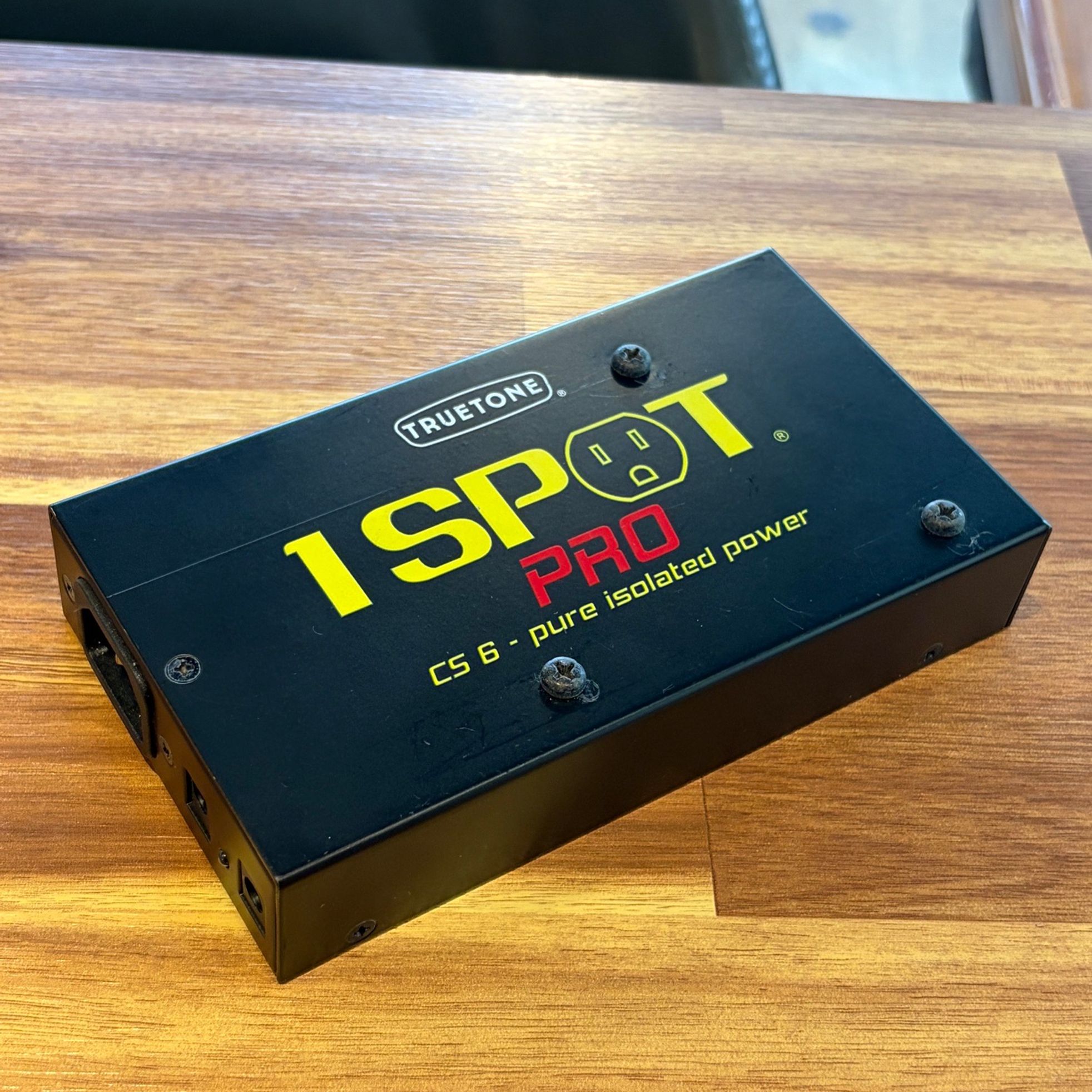 Truetone-1 Spot Pro CS6-1
