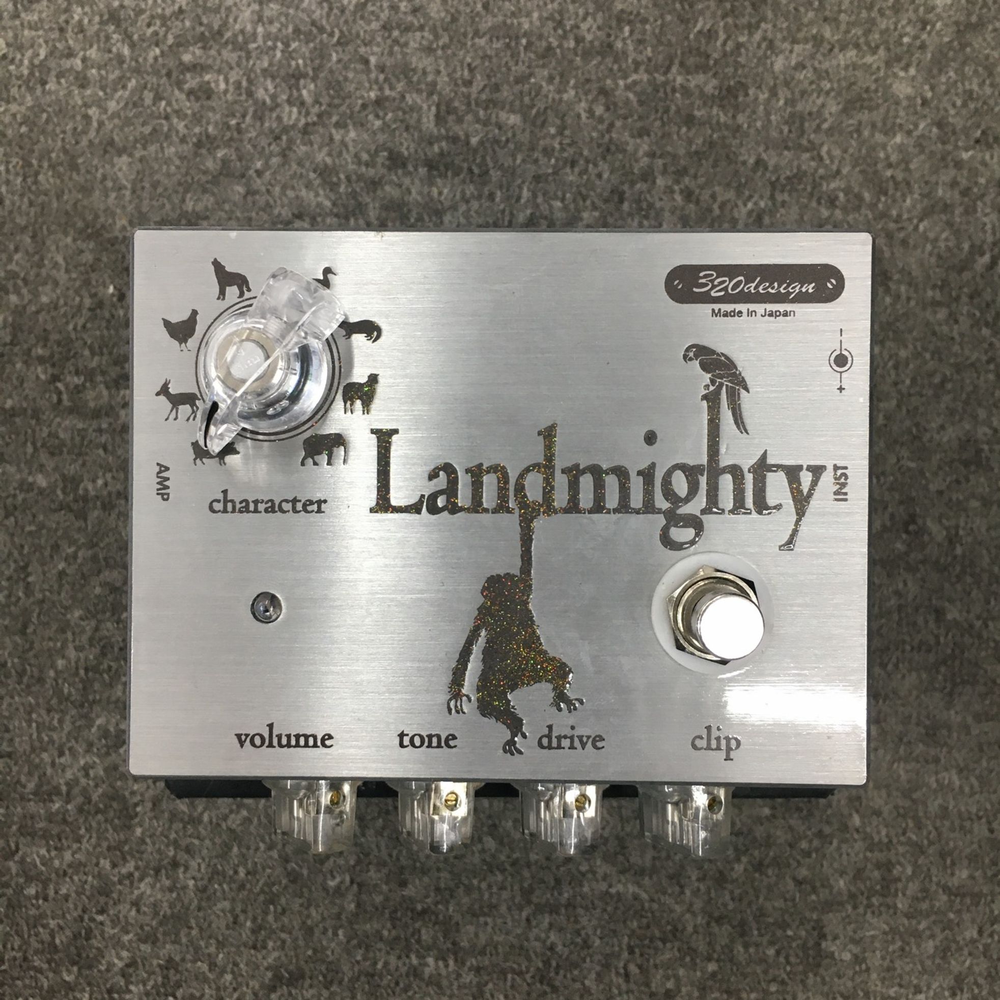 320Design-Landmighty-2