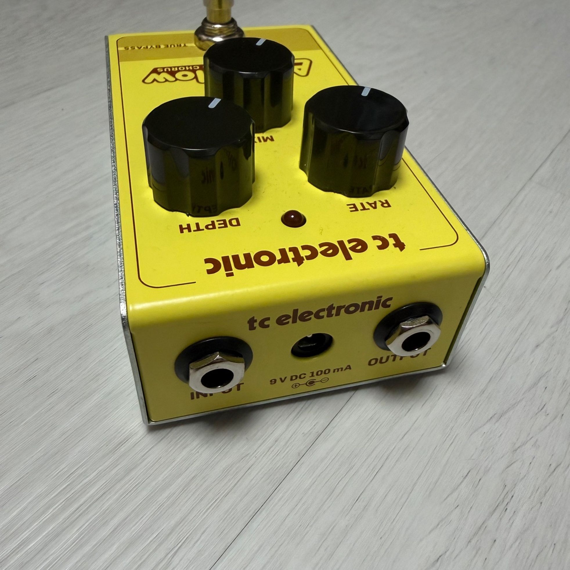 TC Electronic-Afterglow Chorus-2