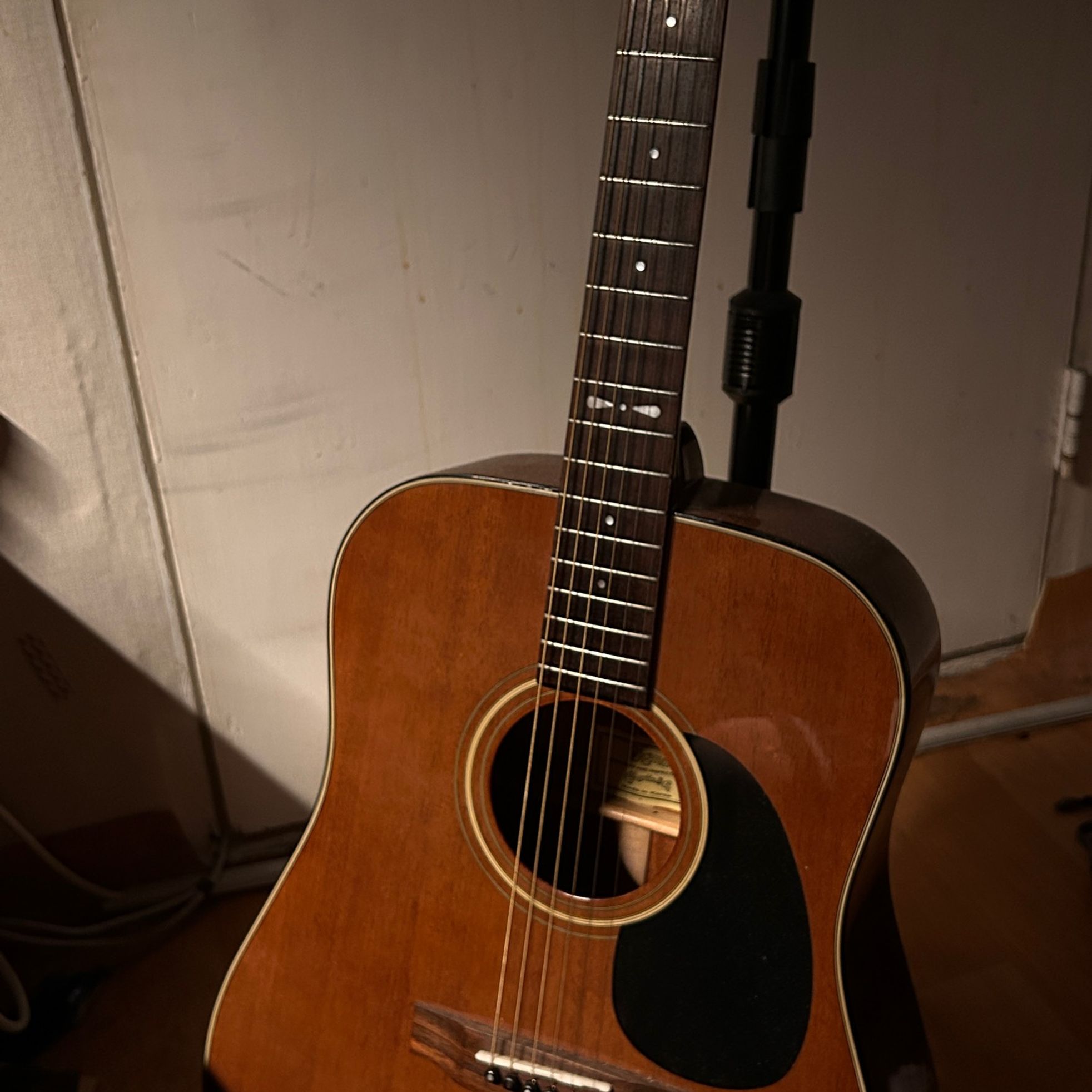 SigmaGuitars-DM-4M-1