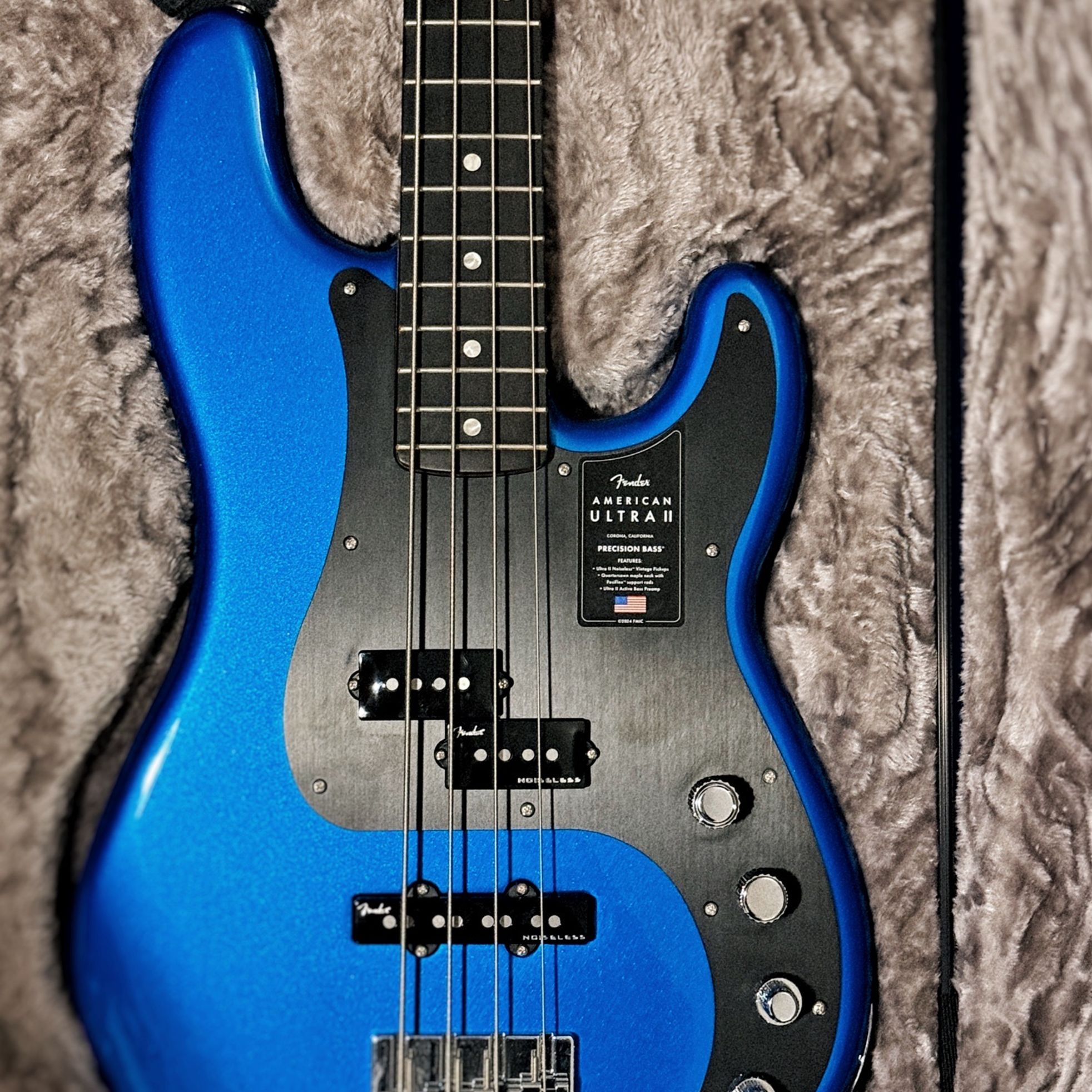Fender-American Ultra II Precision Bass-6