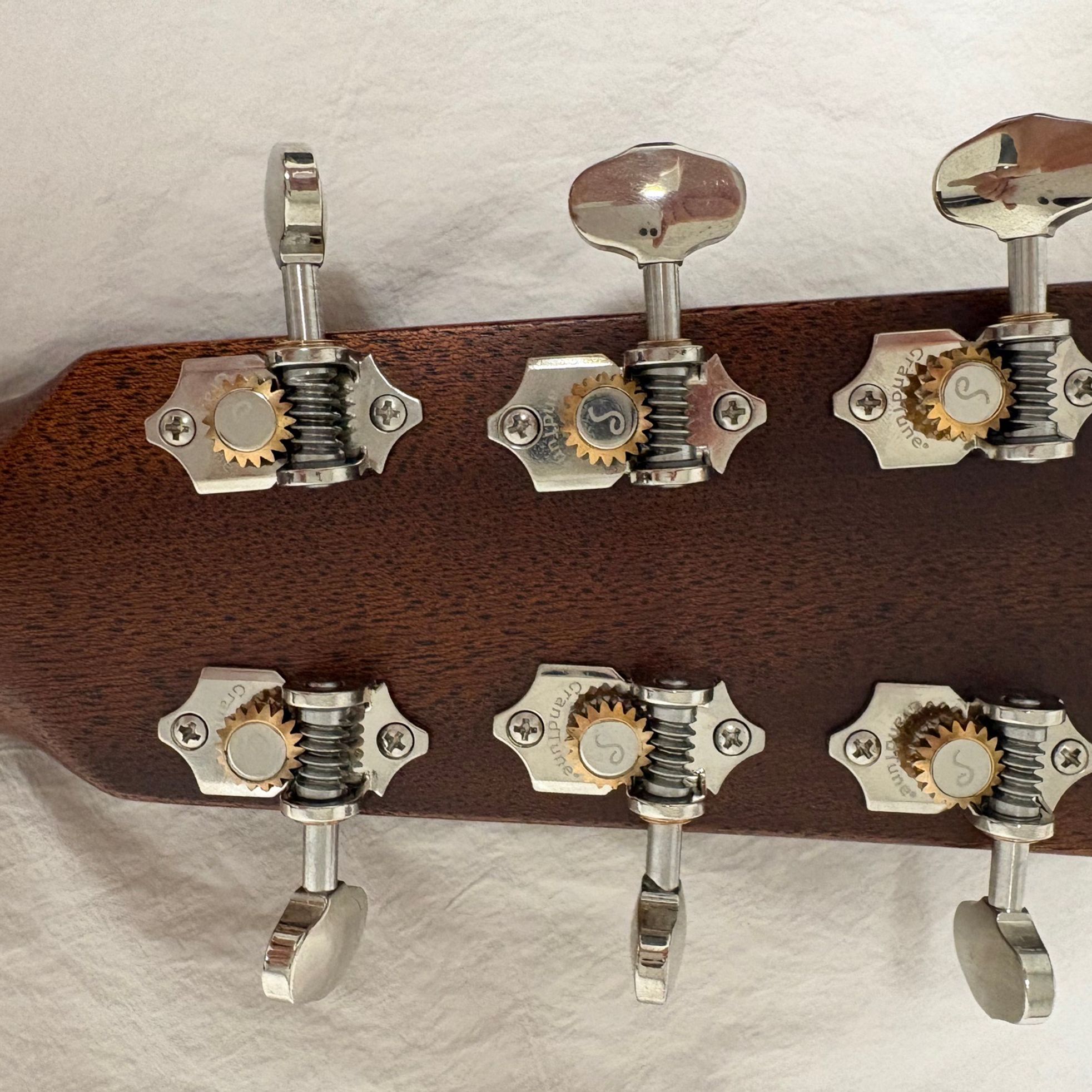 Martin-00-15M-4